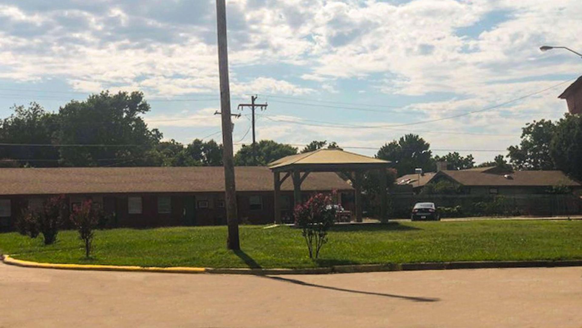 Budget Inn Ardmore OK photo 9