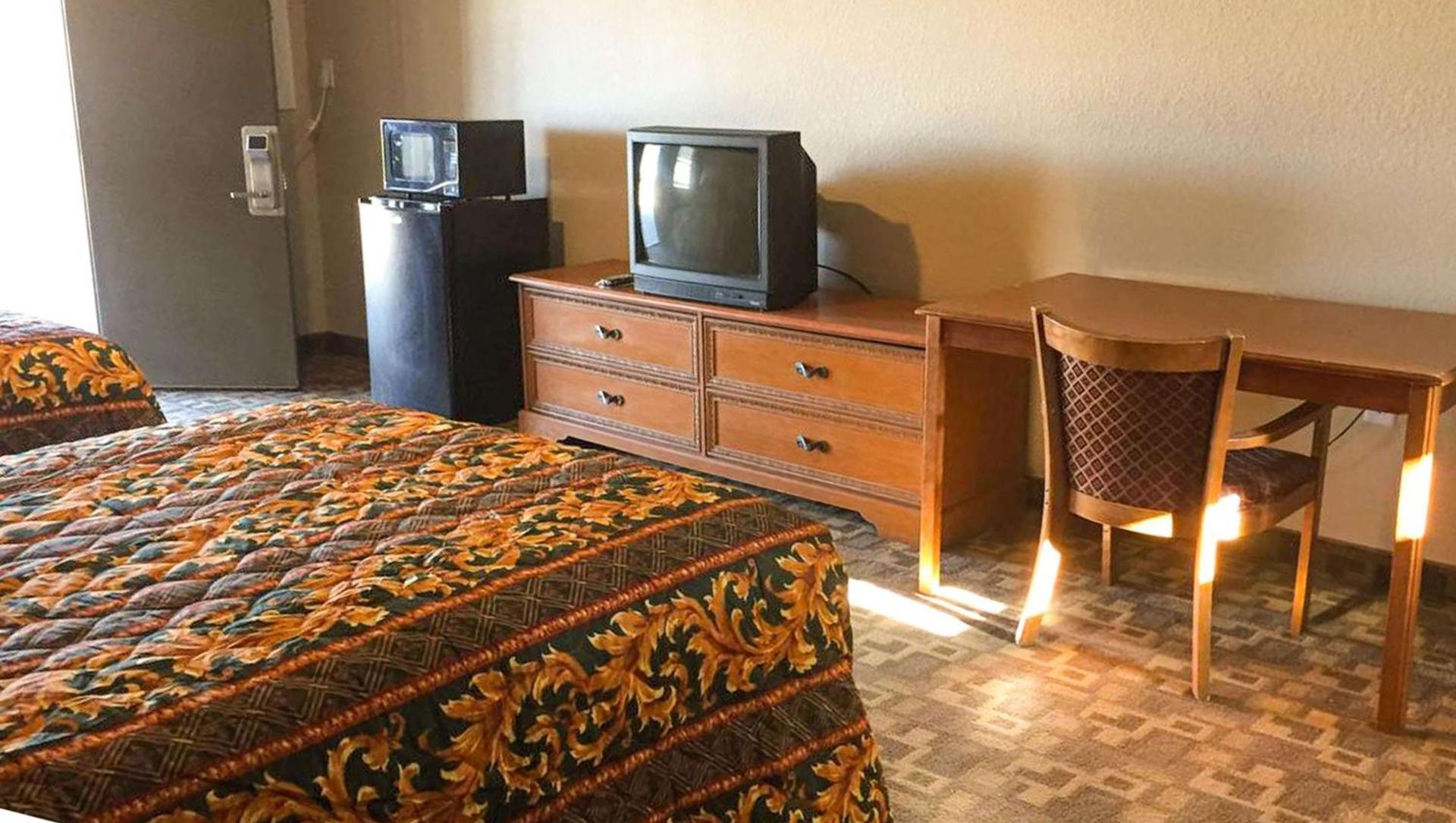 Budget Inn Ardmore OK photo 21