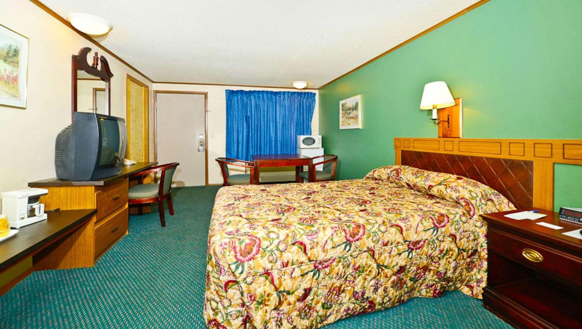 M Star Hotel Covington photo 3