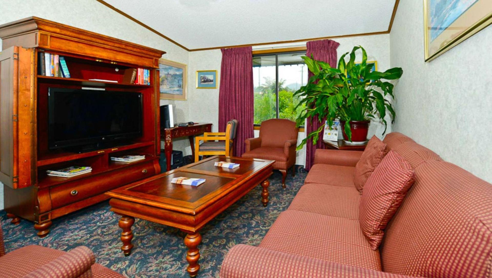 M Star Hotel Covington photo 18
