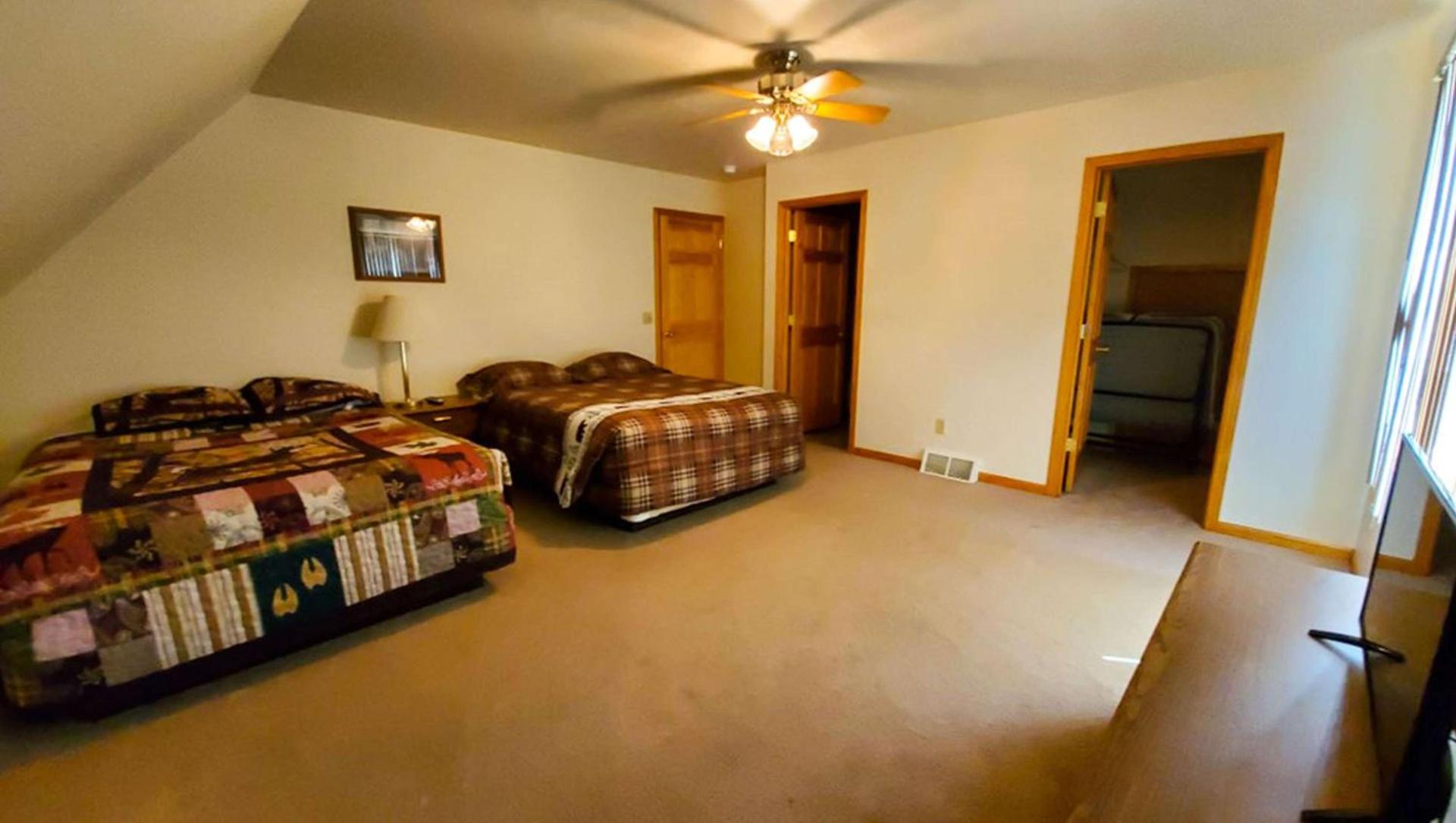 Jasper Ridge Inn Ishpeming photo 91