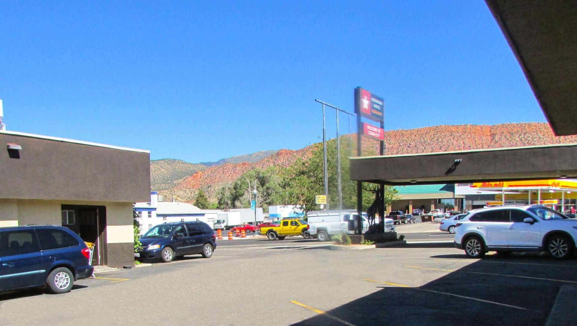 Mountain Star Inn photo 28