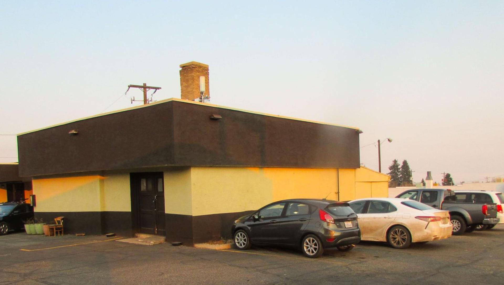 Mountain Star Inn photo 29