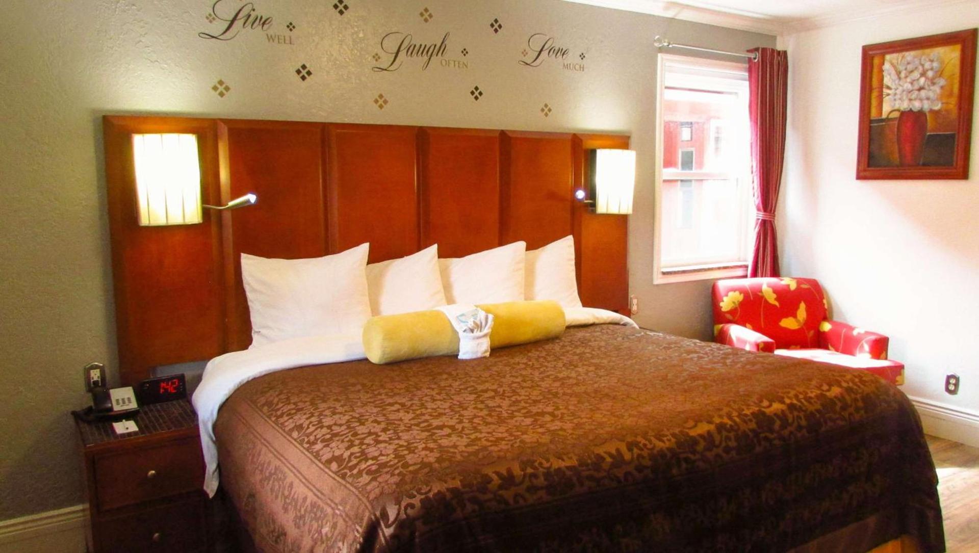 Mountain Star Inn photo 52