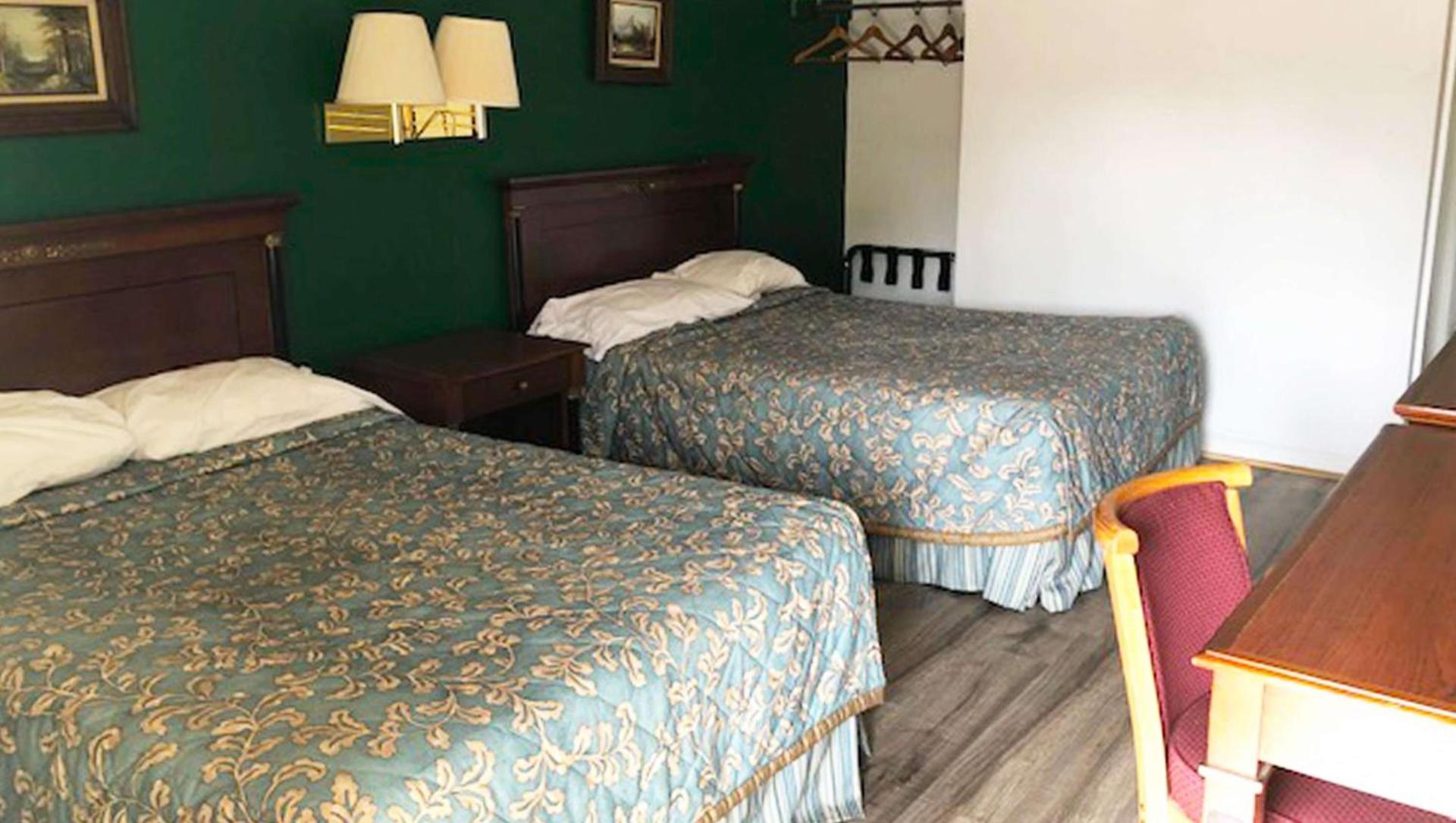 Motel Forrest Rockville photo 12