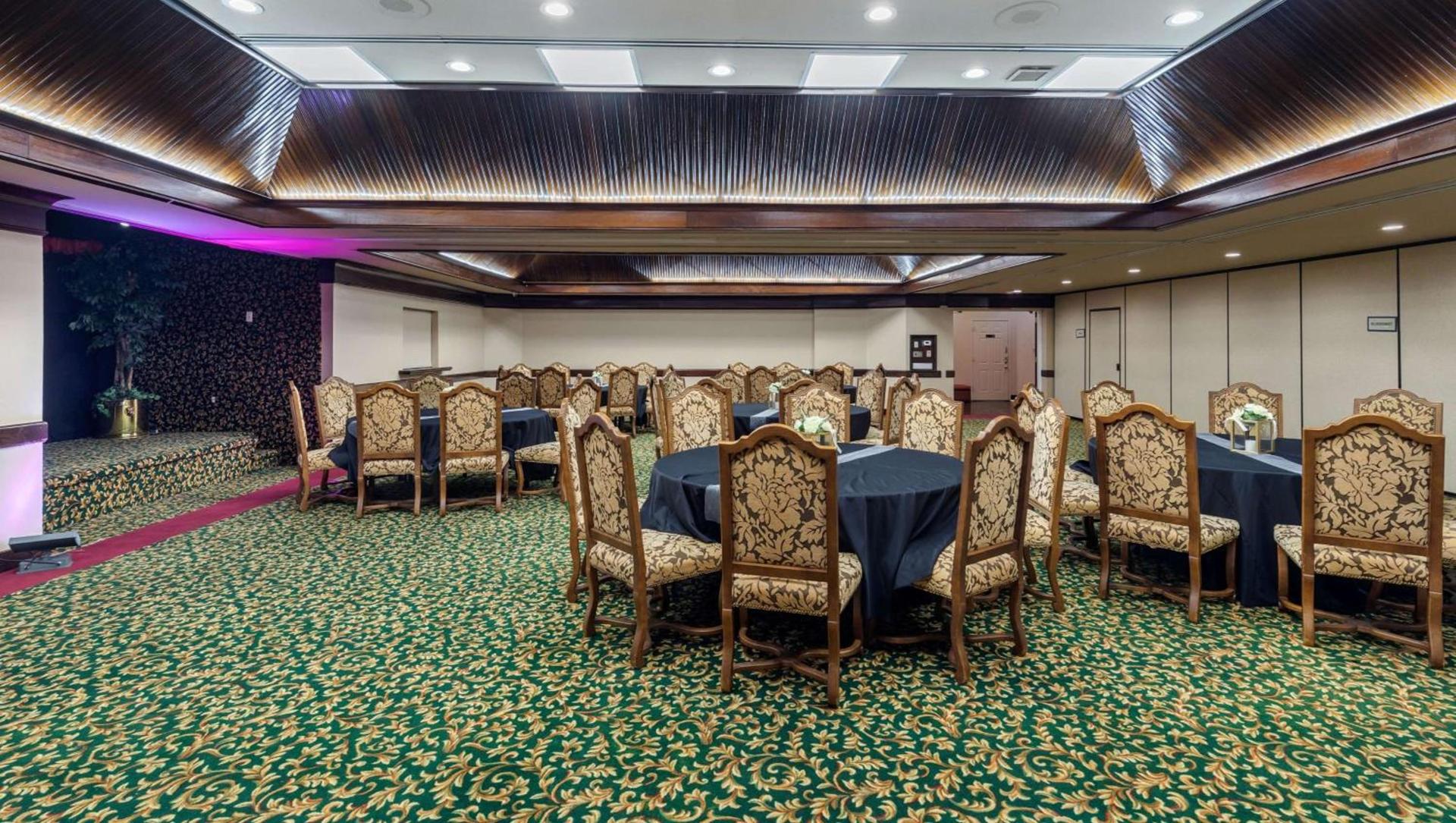Magnuson Grand Hotel and Conference Center Tyler photo 37