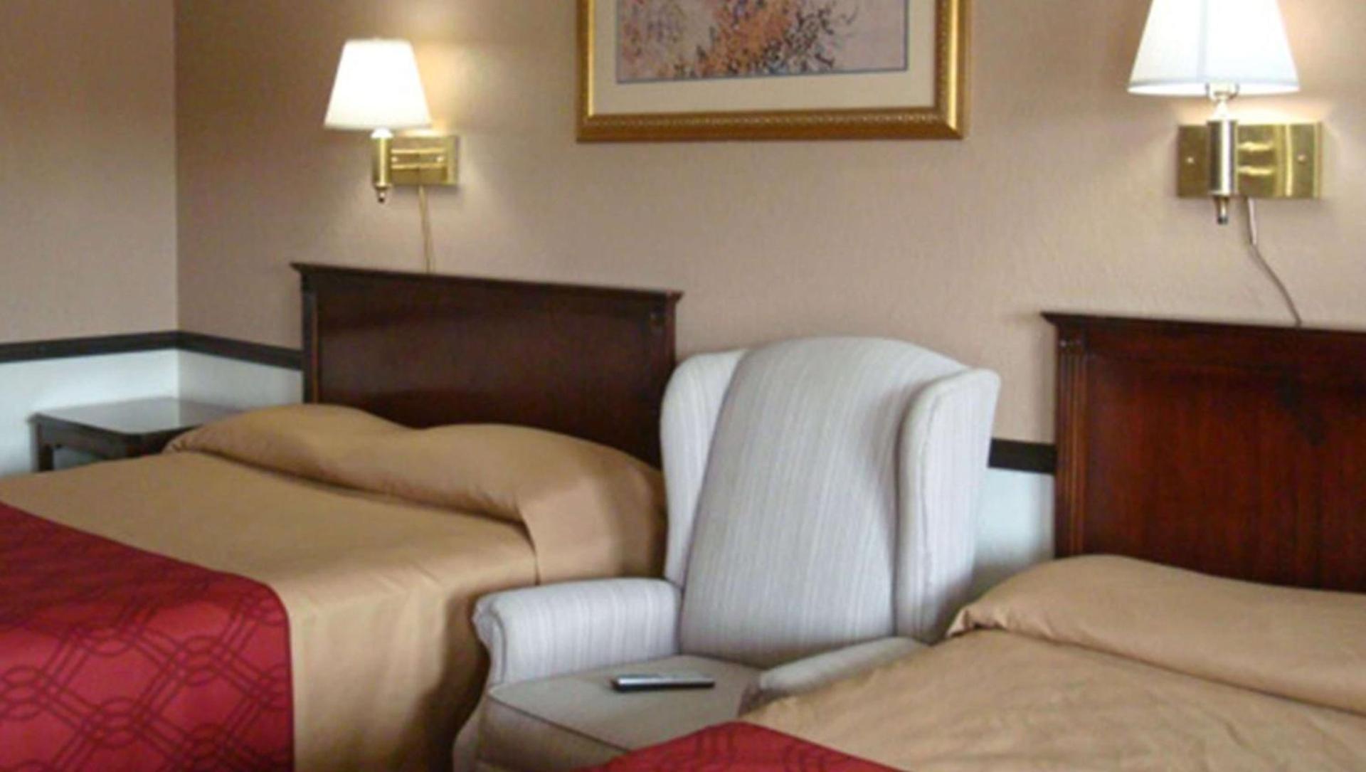 New Haven Inn photo 5