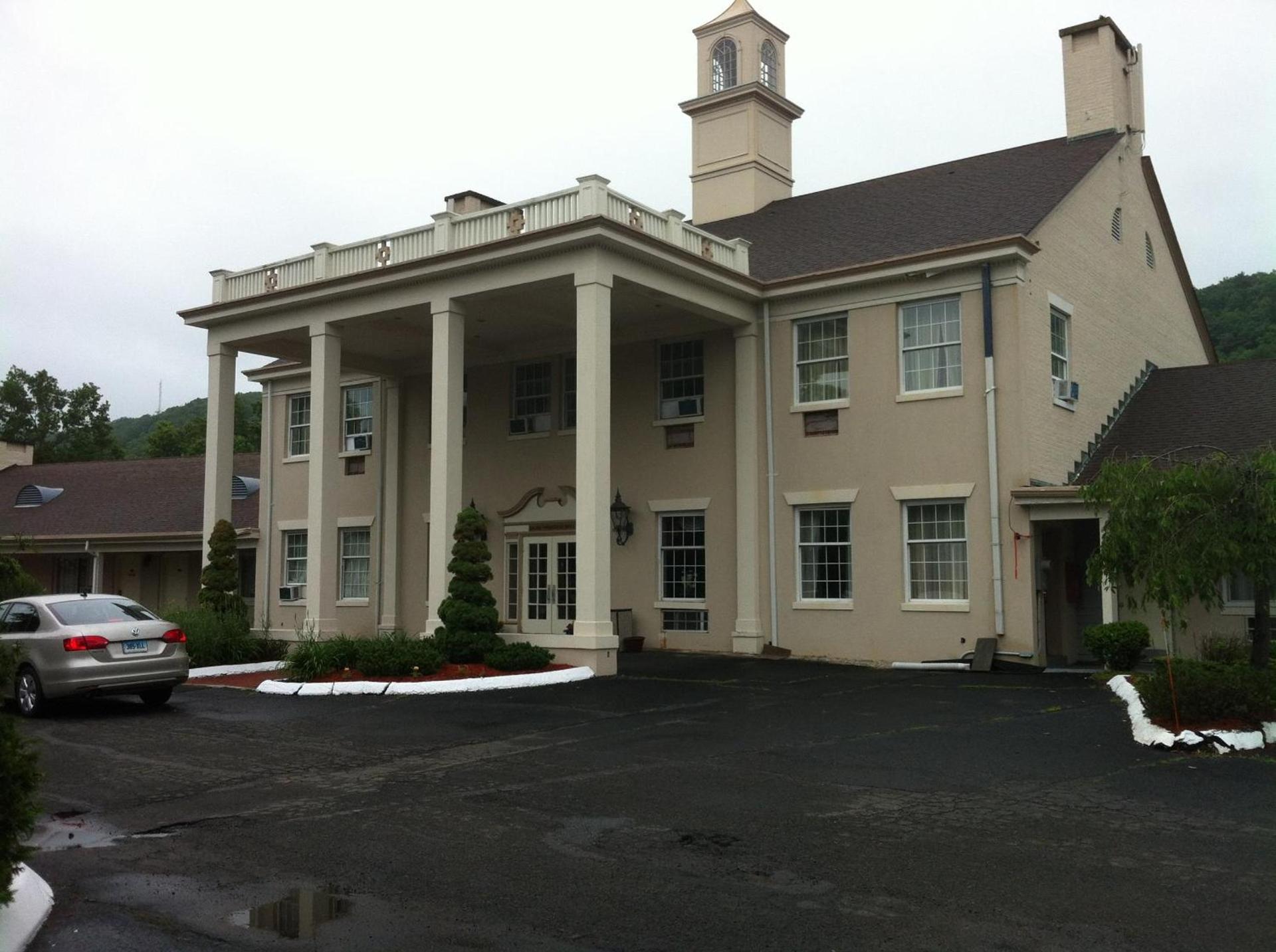 New Haven Inn photo 8
