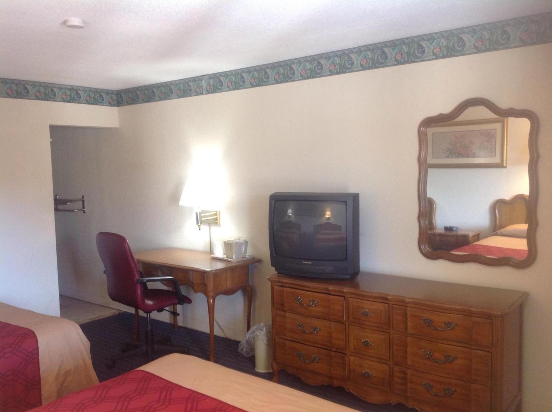 New Haven Inn photo 11
