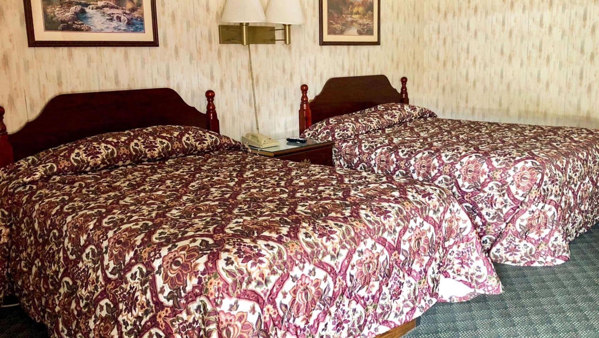 Pleasant Valley Motel West Stockbridge photo 12