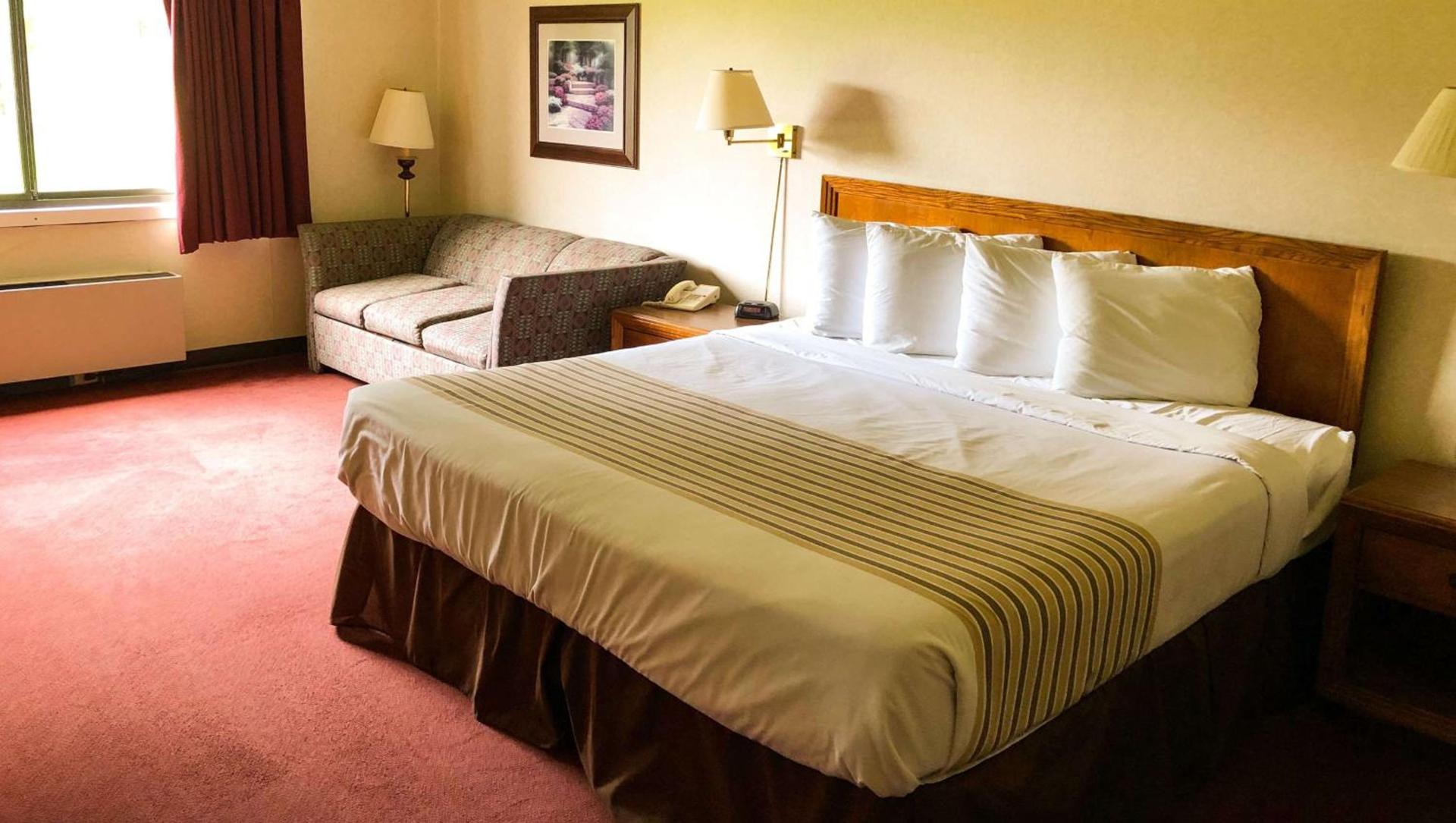 Magnuson Hotel Dixon photo 2