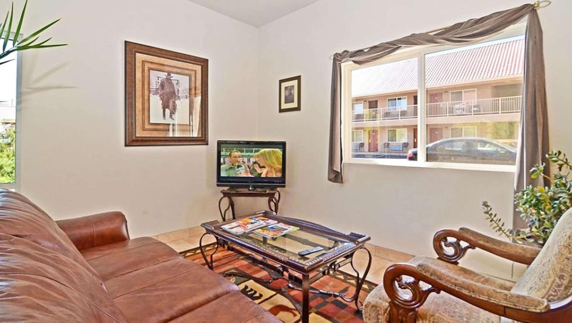 Tava Motel Manitou Springs photo 10