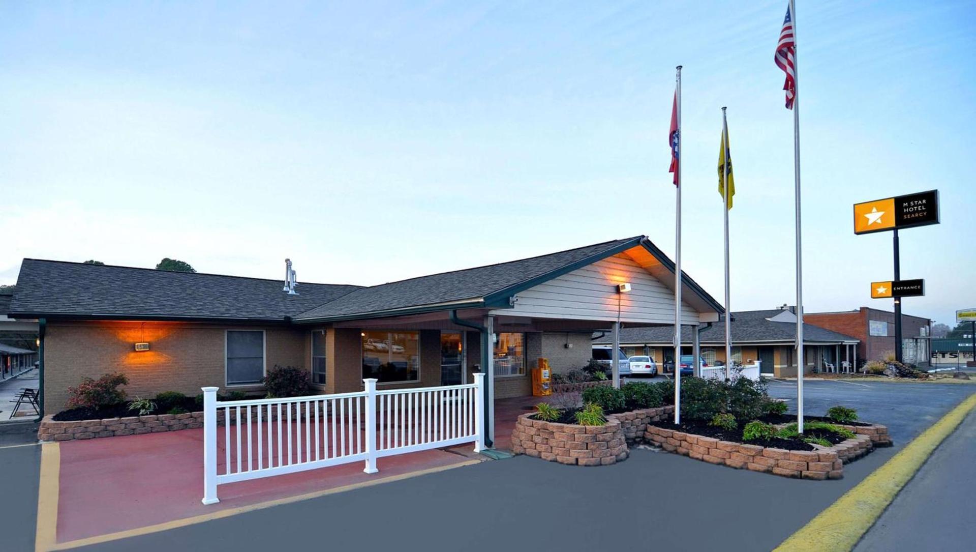 M Star Hotel Searcy — hotel in Searcy