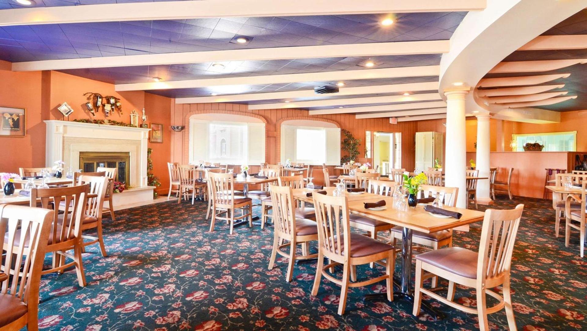 Magnuson Grand Pioneer Inn and Suites photo 46
