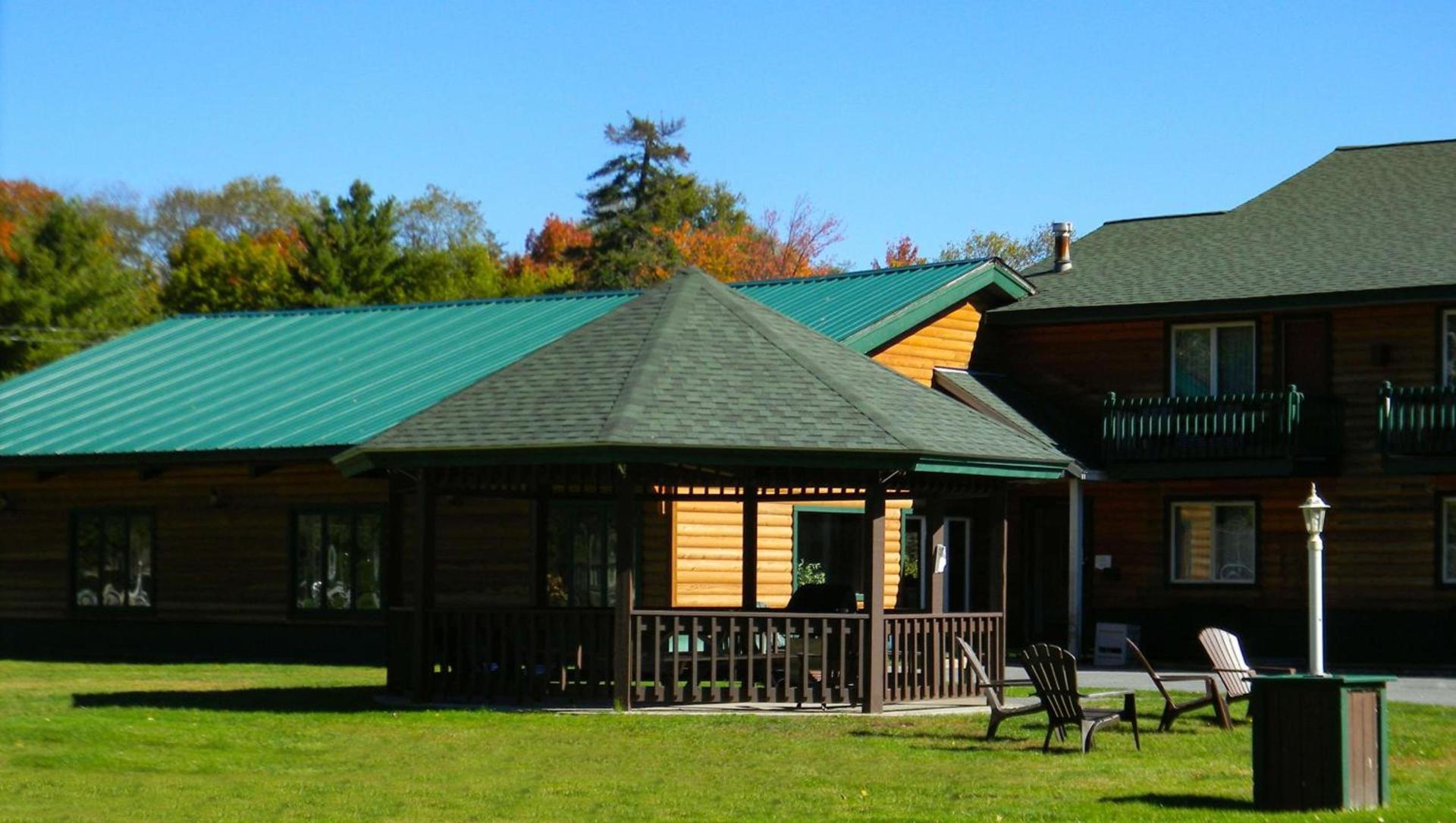 Adirondack Lodge Old Forge photo 2