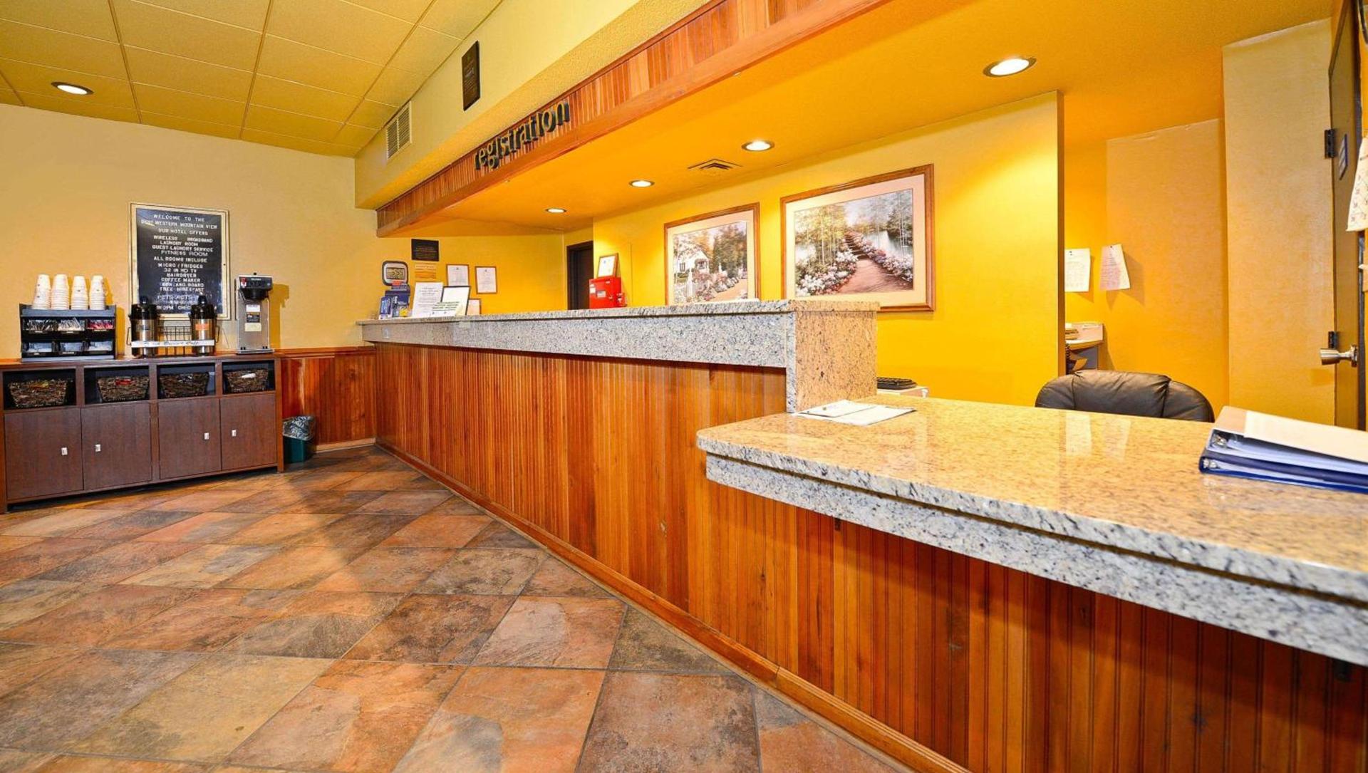 Hotel Red Rose by Townhouse Covington I-64 photo 18