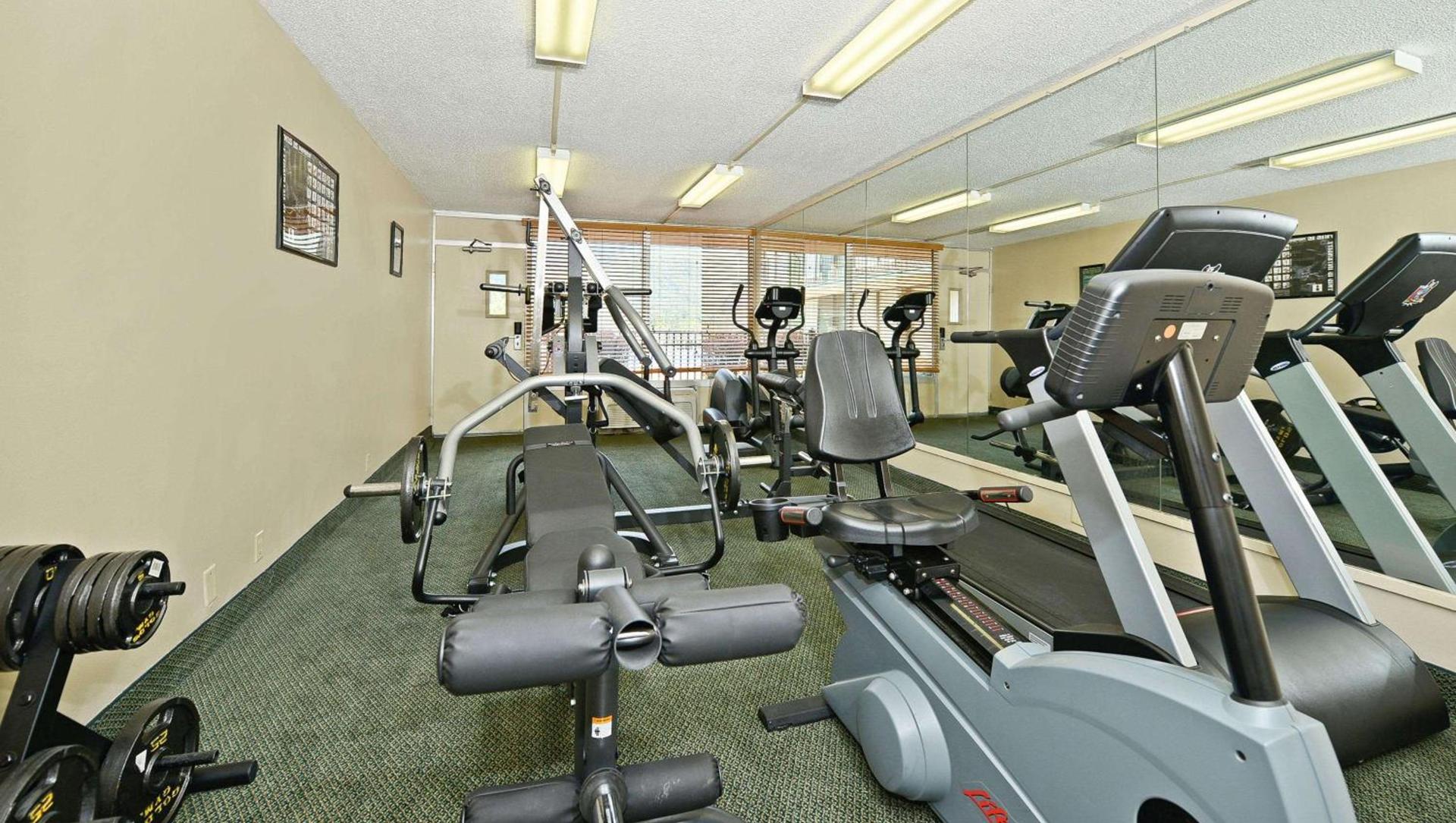 Hotel Red Rose by Townhouse Covington I-64 photo 23