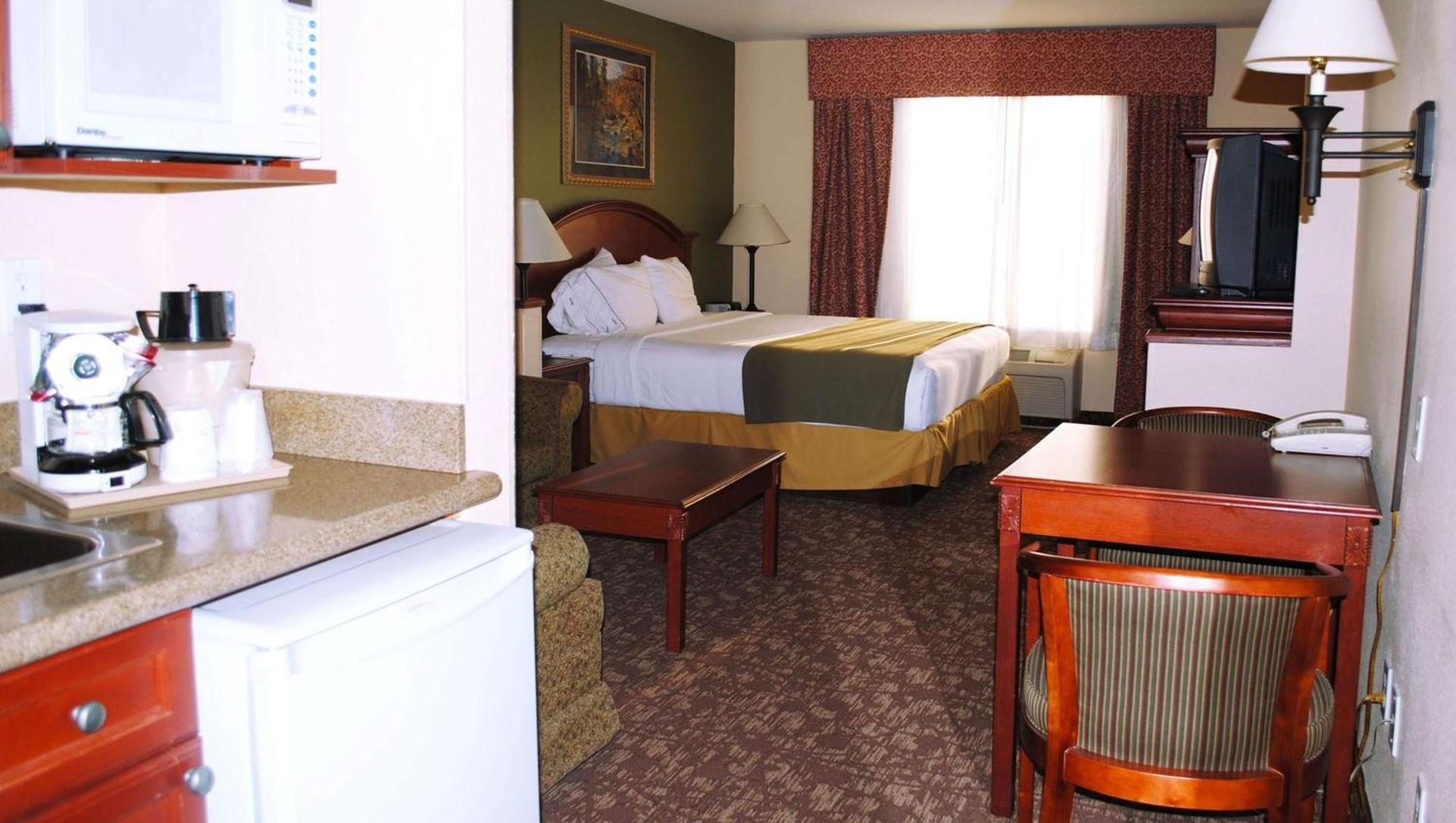 Magnuson Hotel Commerce photo 9