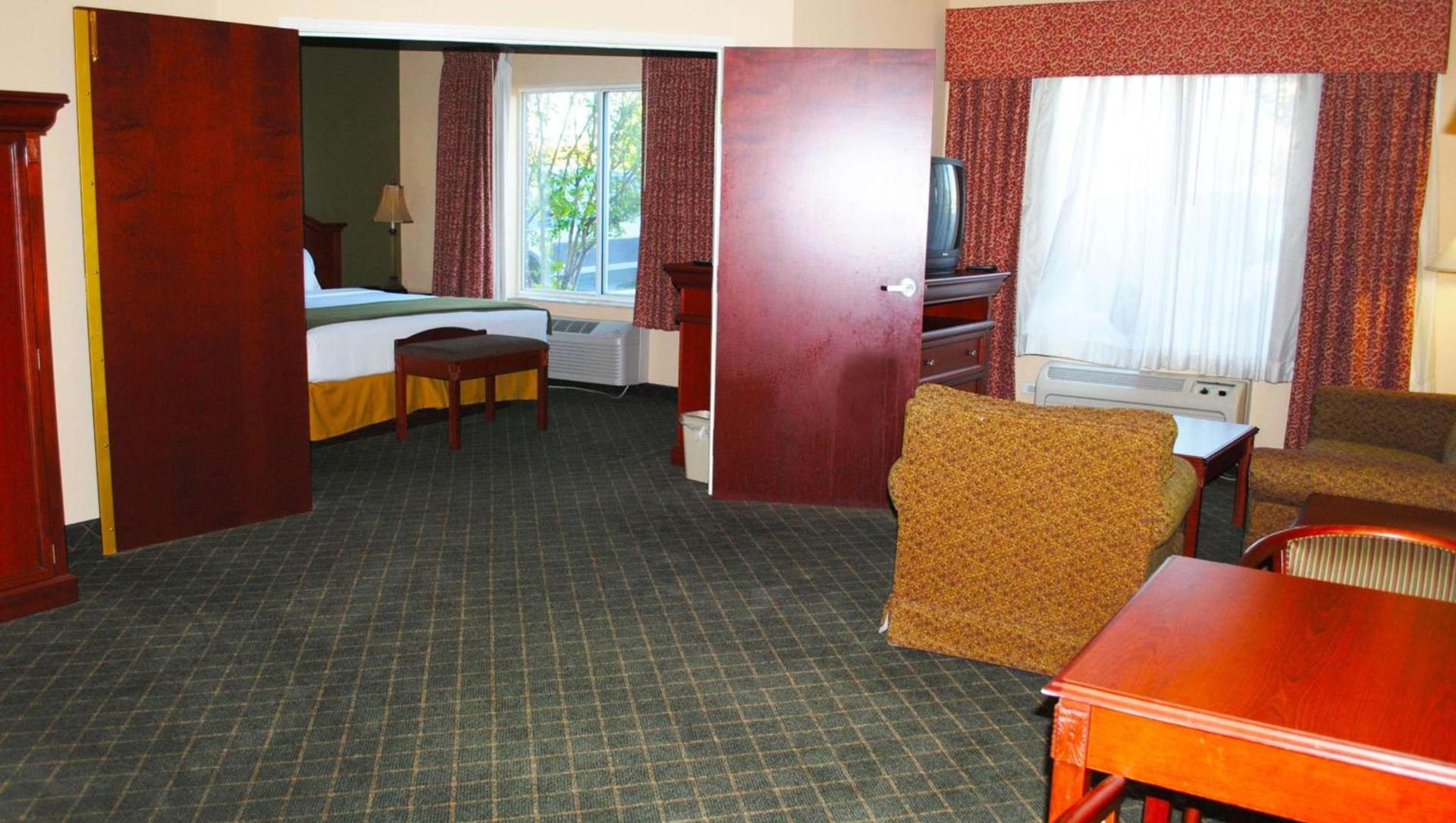 Magnuson Hotel Commerce photo 11