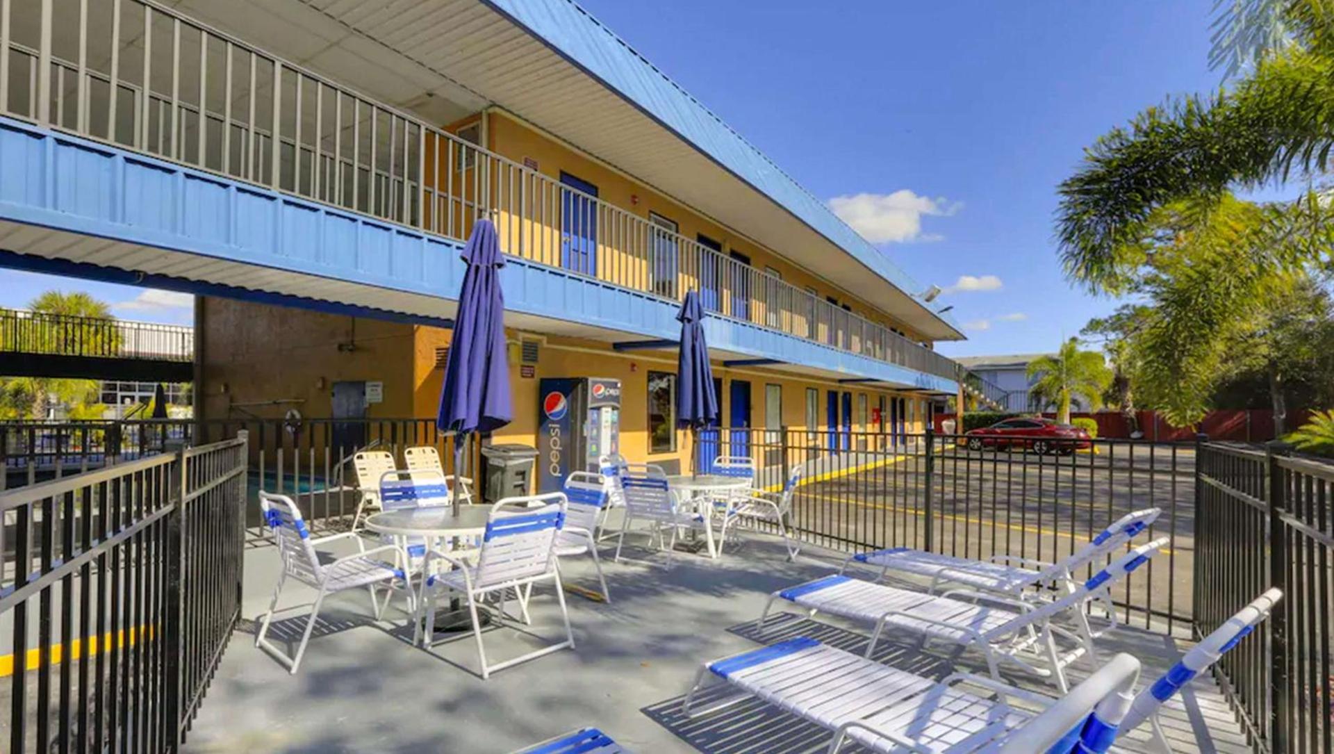 Magnuson Hotel Bradenton photo 8