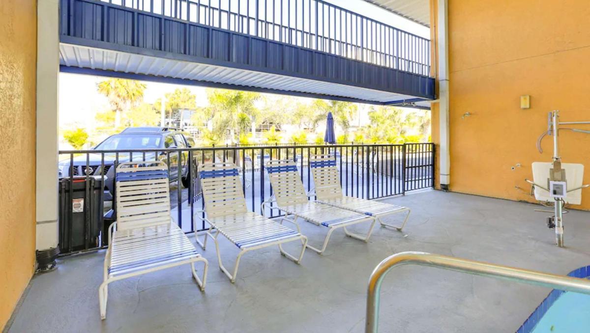 Magnuson Hotel Bradenton photo 34