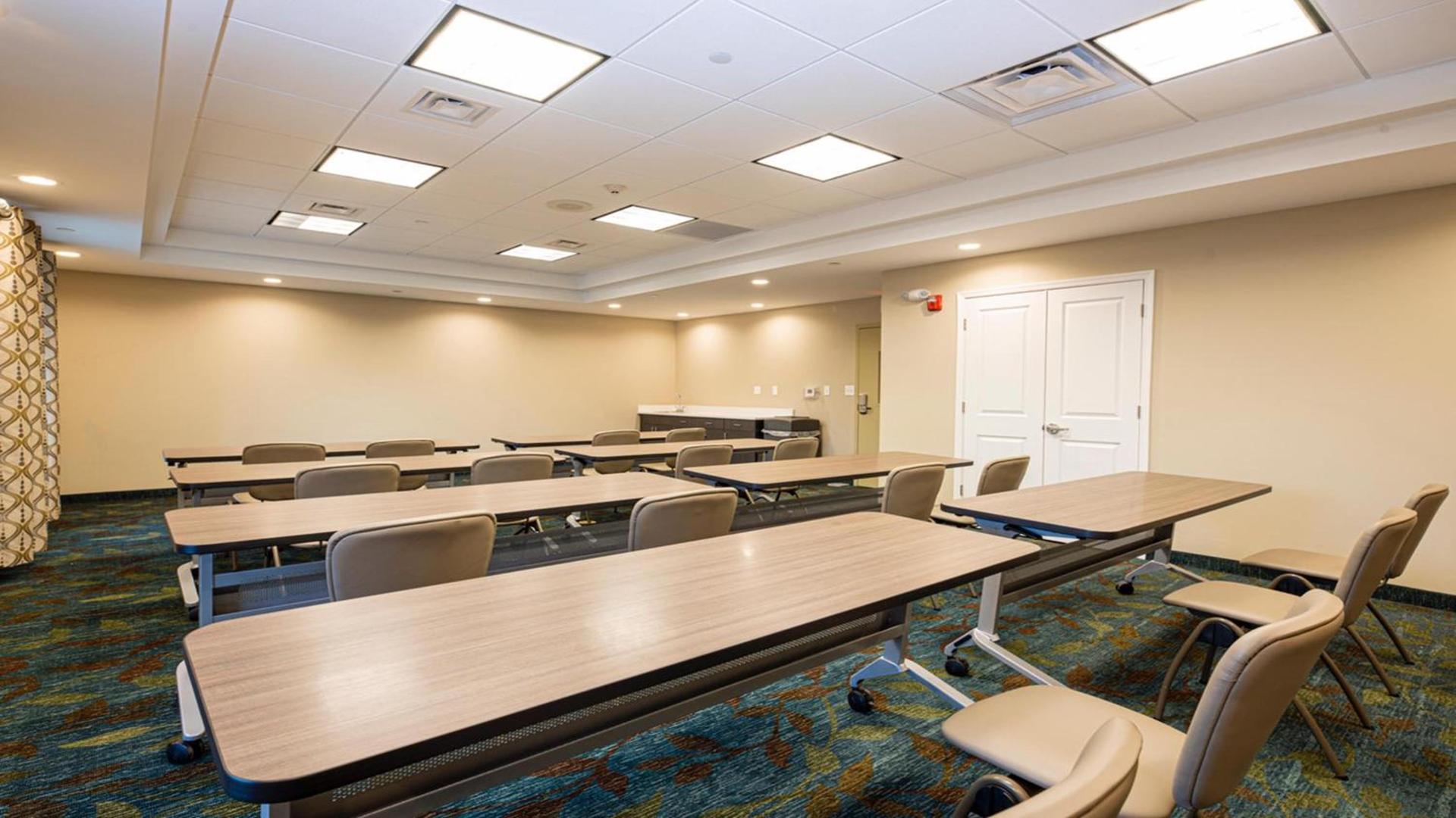 Candlewood Suites - Dumfries - Quantico by IHG photo 42