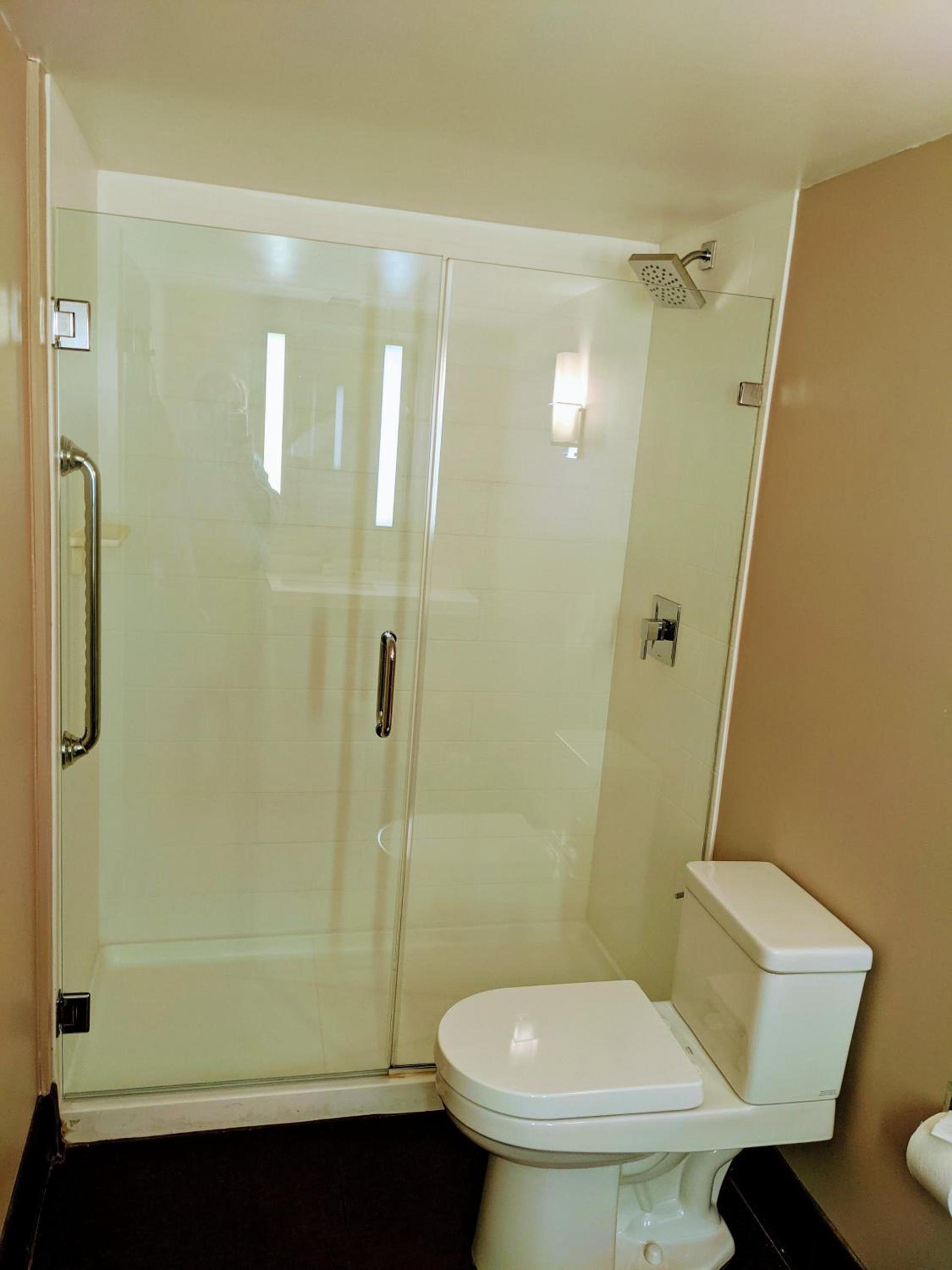 Hotel Capstone photo 8