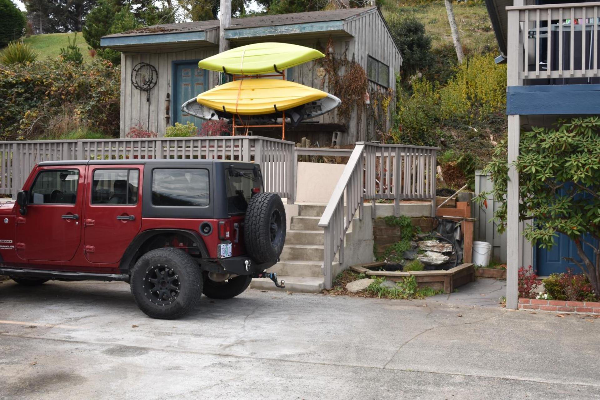 Lighthouse Cove Inn photo 11