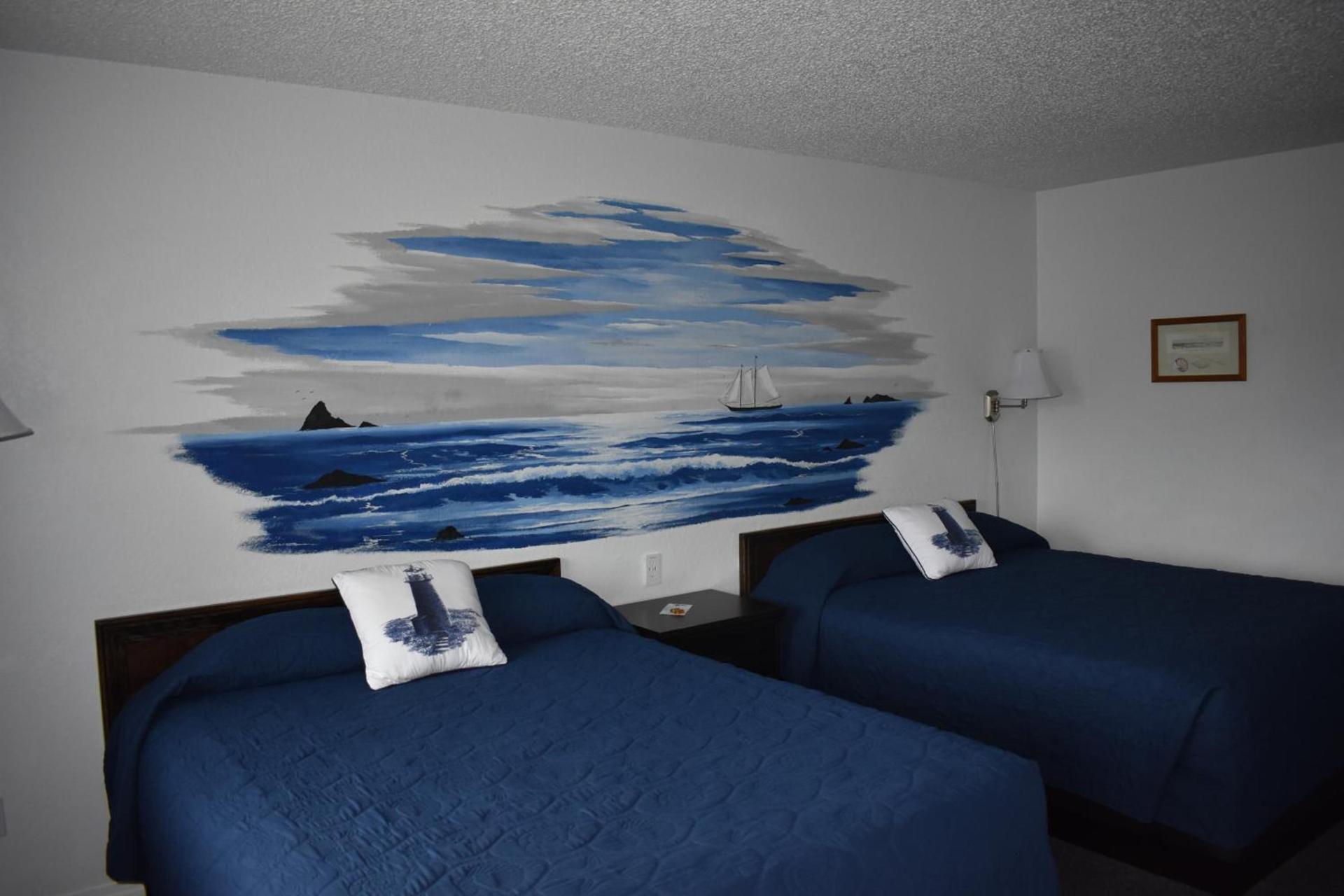 Lighthouse Cove Inn photo 12