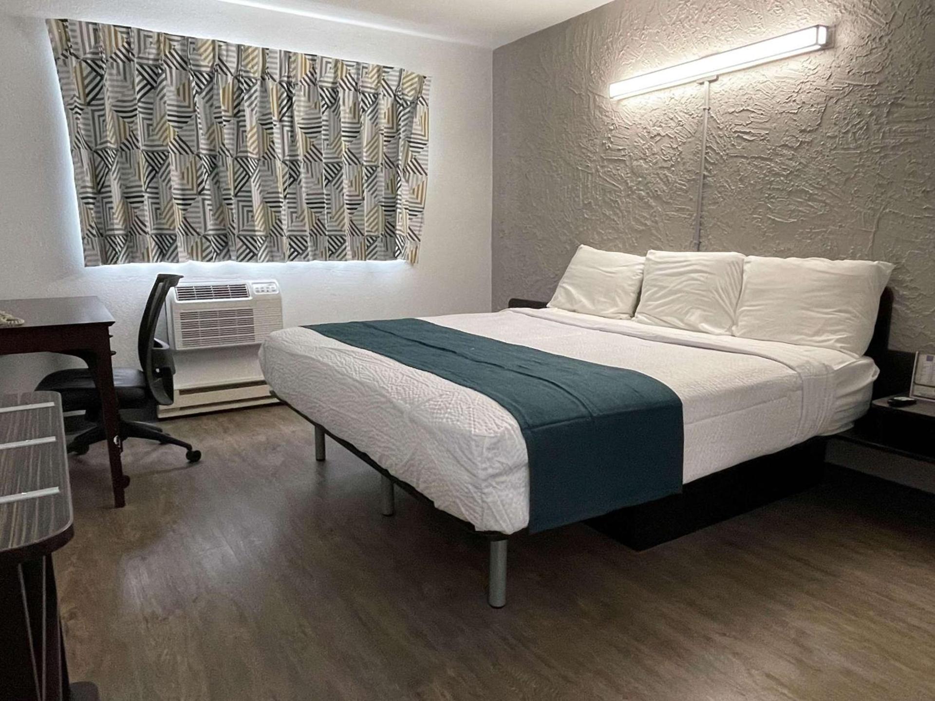 Motel 6-Green Bay, WI - Lambeau photo 6
