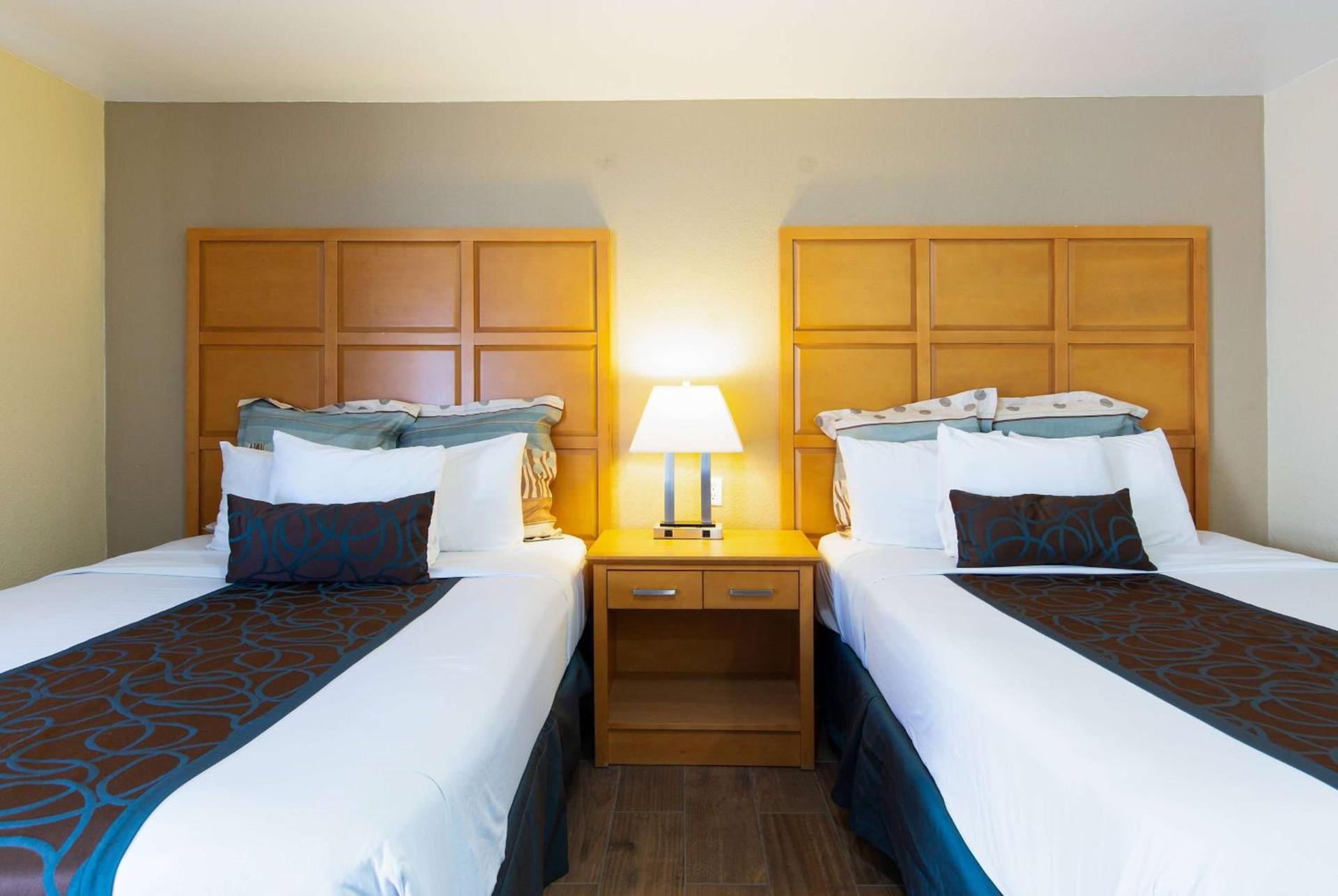 Signature Inn Merced Yosemite Parkway photo 28