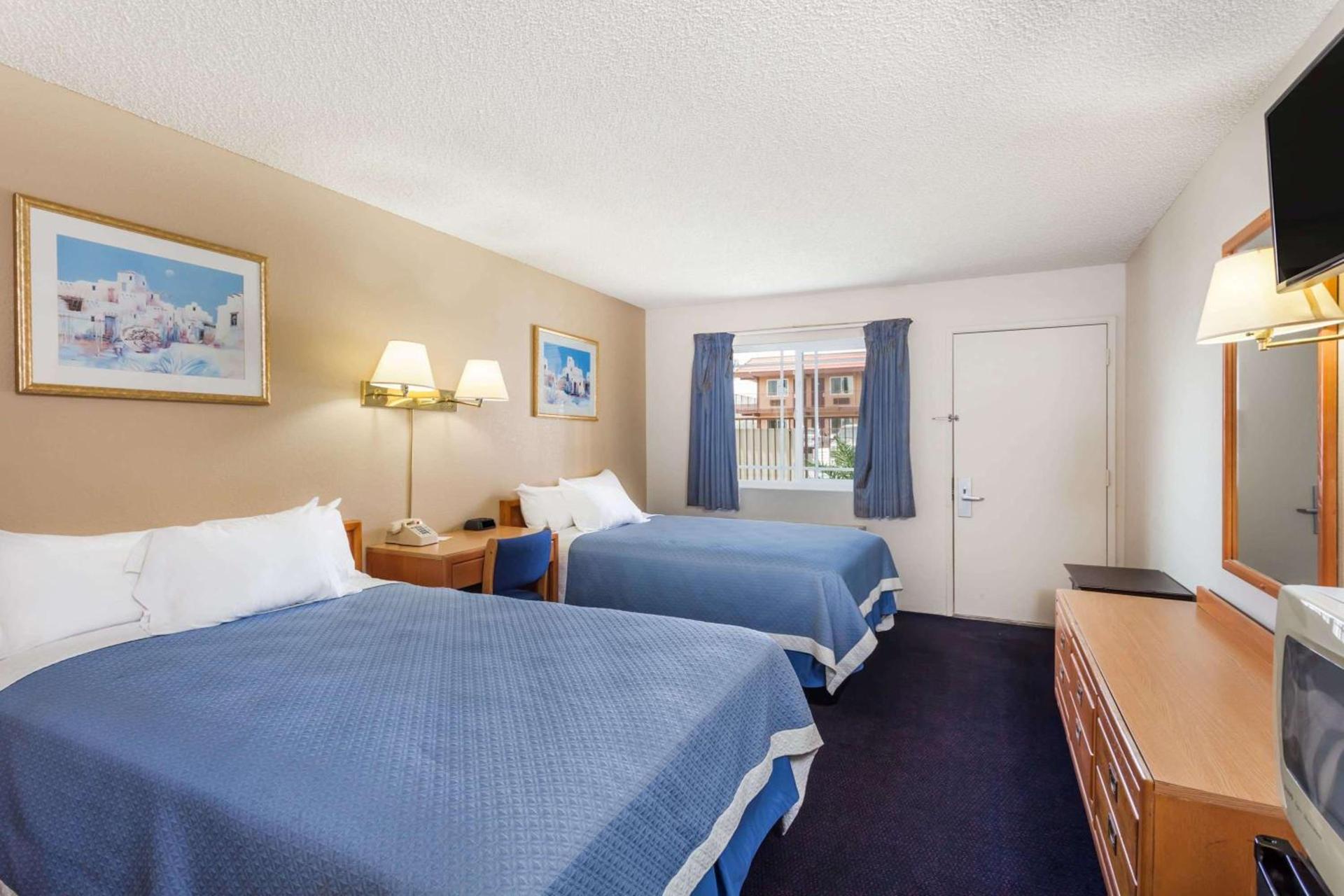 Days Inn by Wyndham Barstow photo 4