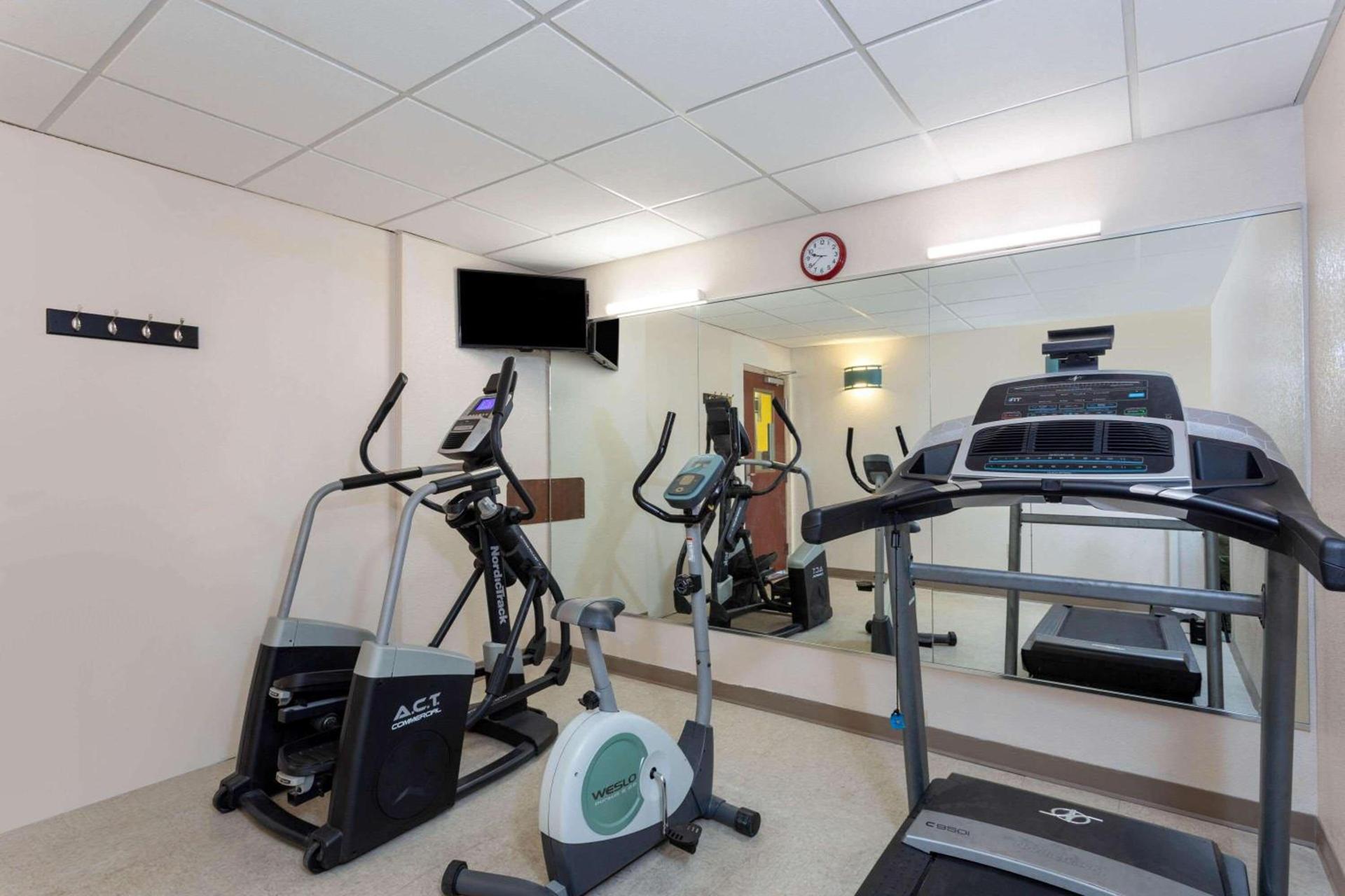 Ramada by Wyndham Panama City photo 34