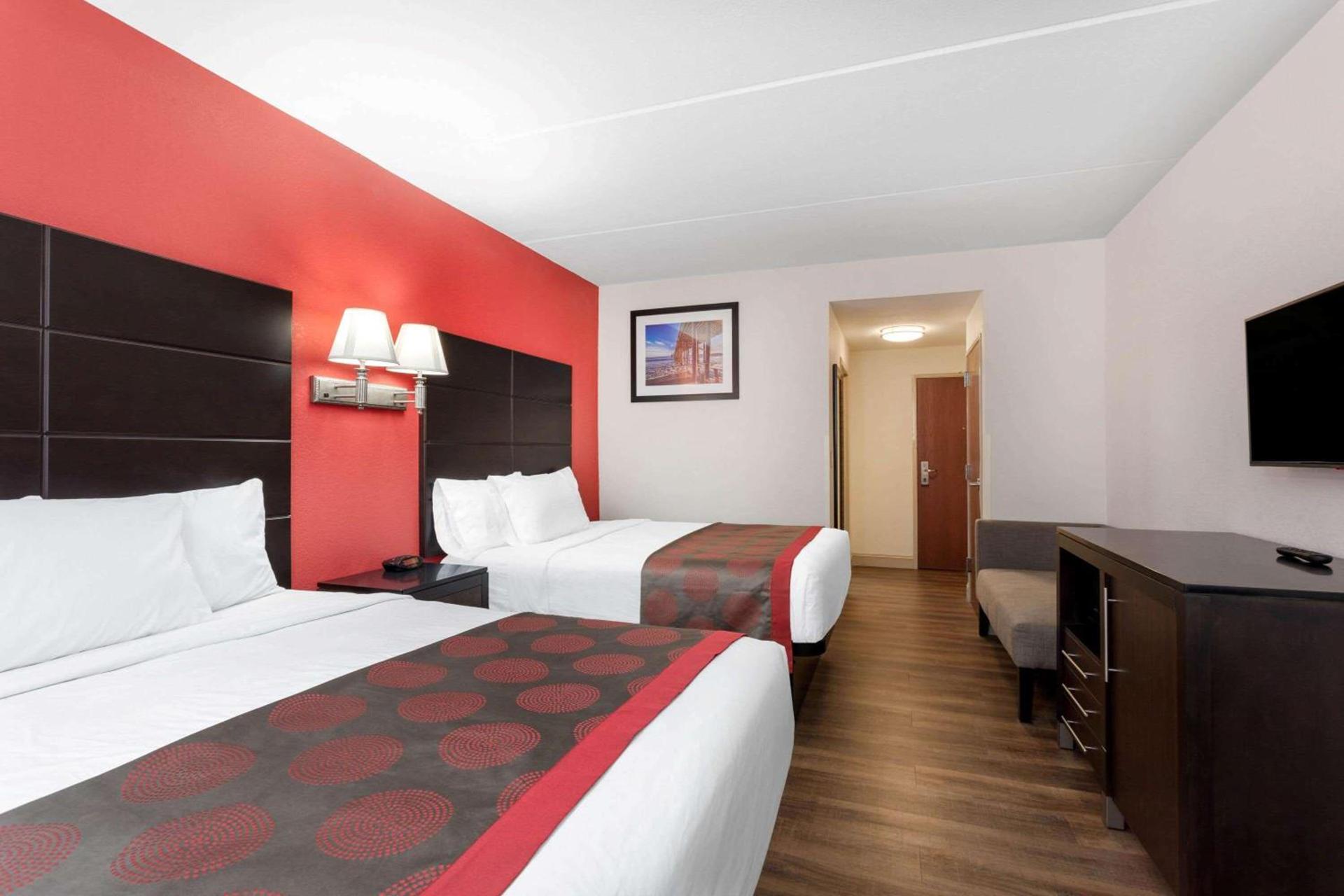 Ramada by Wyndham Panama City photo 35