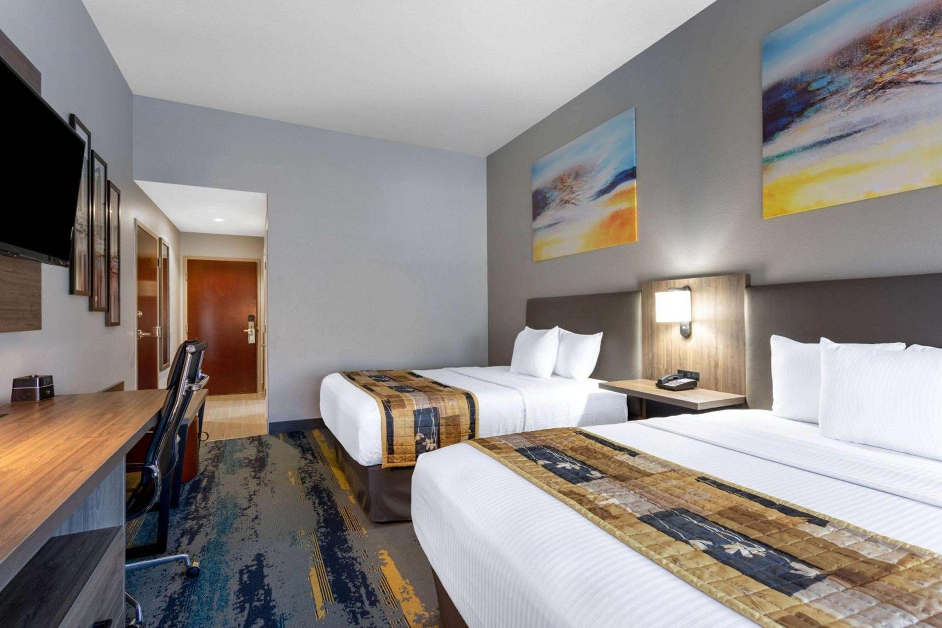 La Quinta by Wyndham Tampa Central photo 43