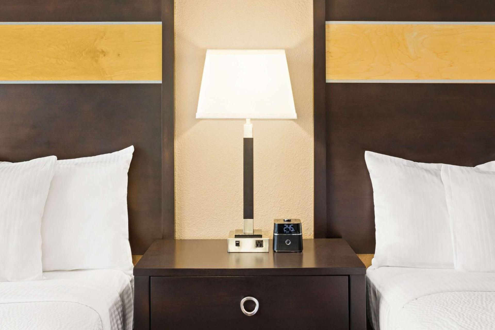 La Quinta Inn & Suites by Wyndham Richmond-Midlothian photo 20