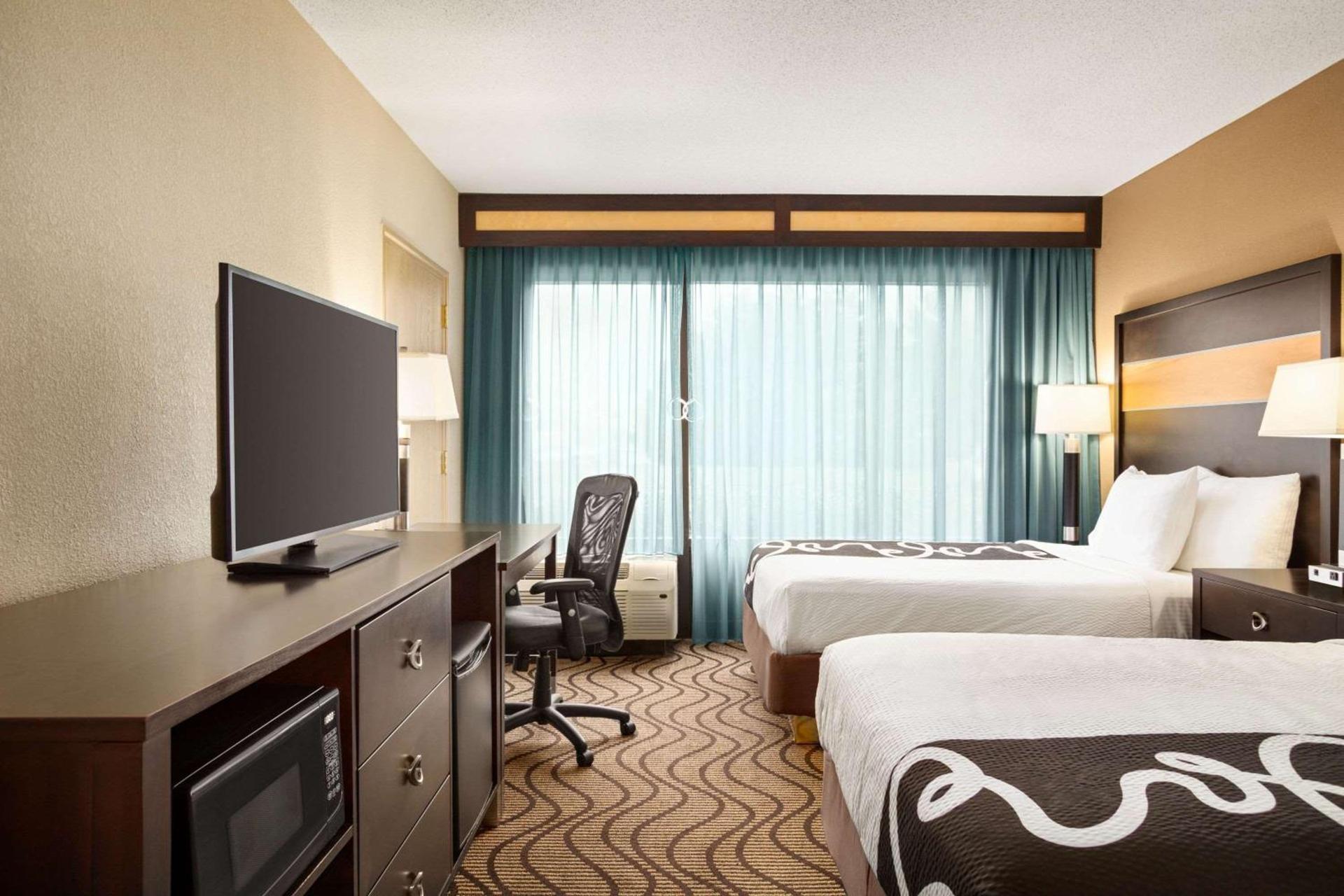 La Quinta Inn & Suites by Wyndham Richmond-Midlothian photo 19