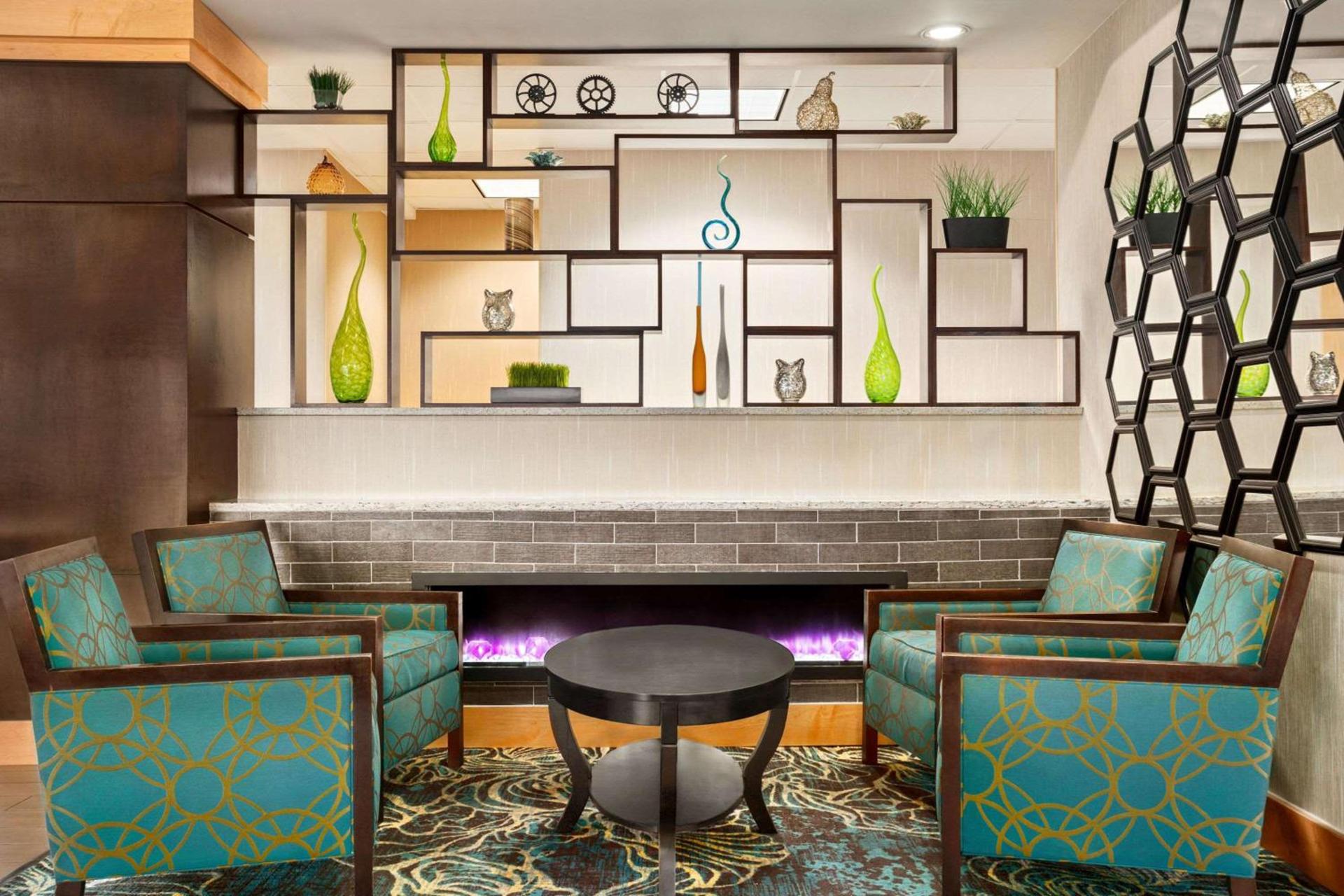 La Quinta Inn & Suites by Wyndham Richmond-Midlothian photo 4