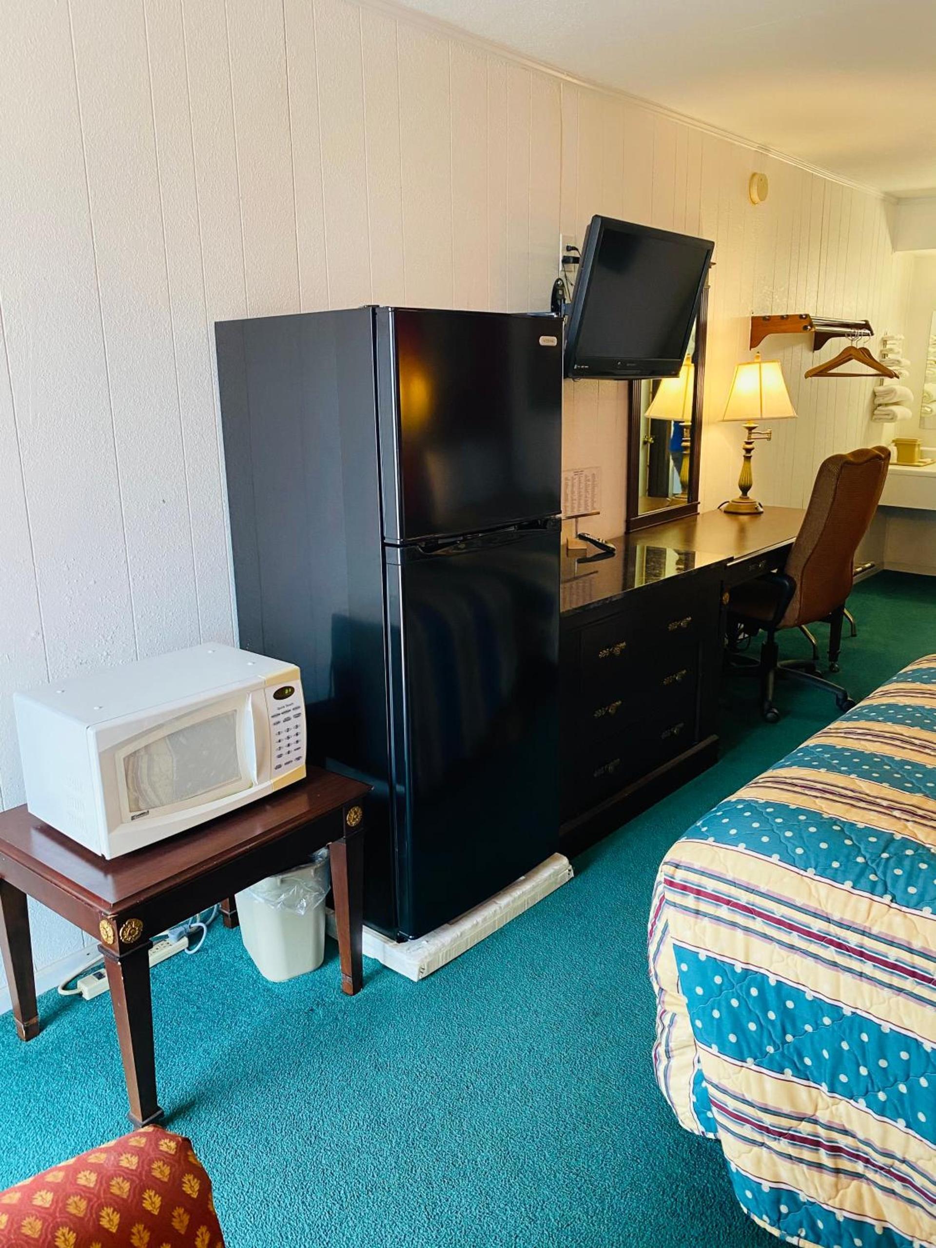 Gateway Inn photo 21