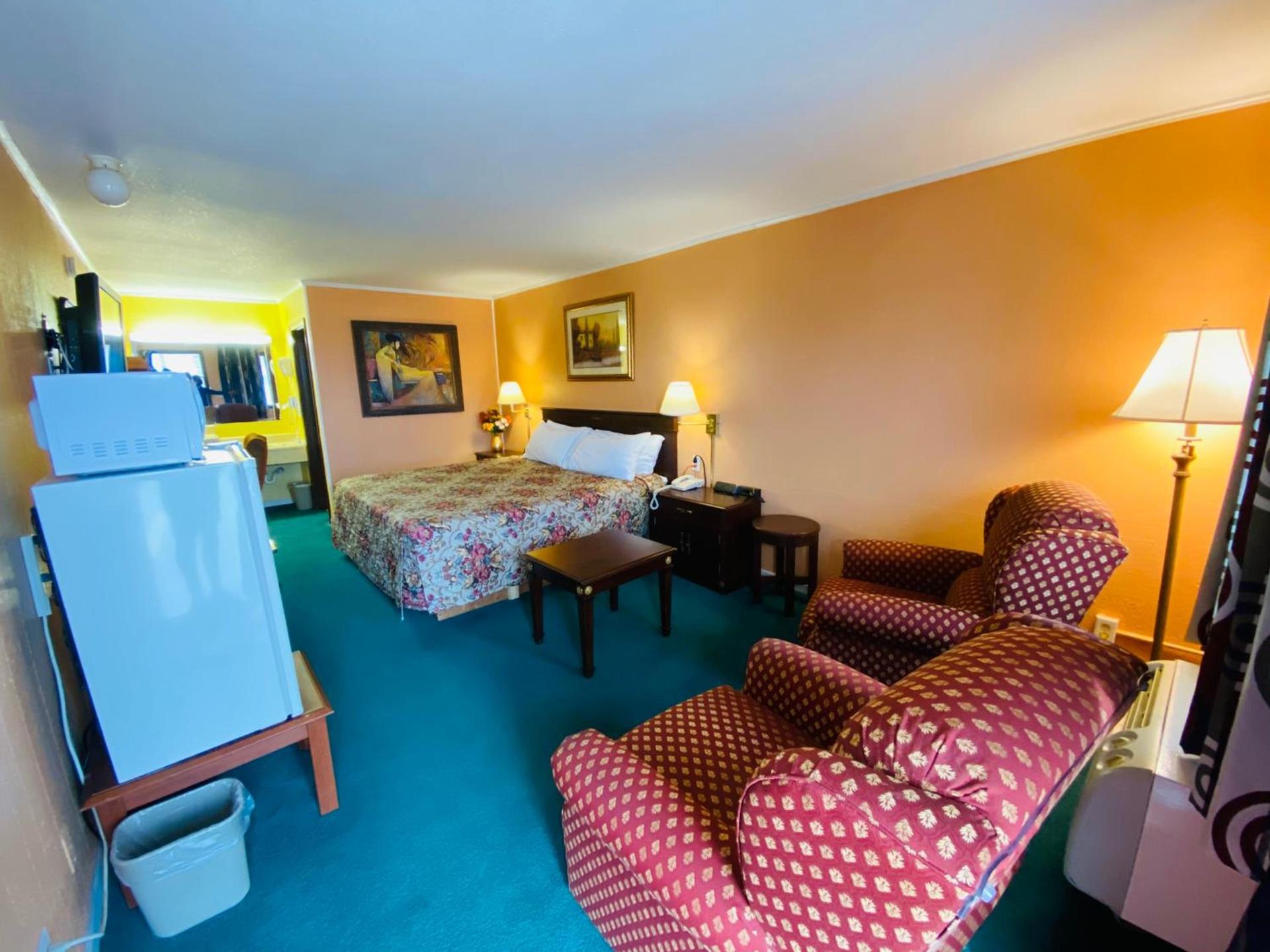 Gateway Inn photo 11
