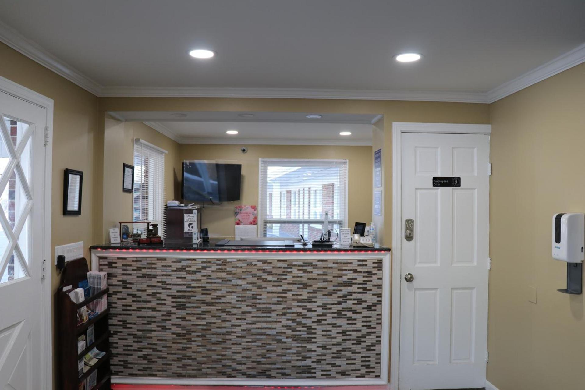 Elite Inn photo 2