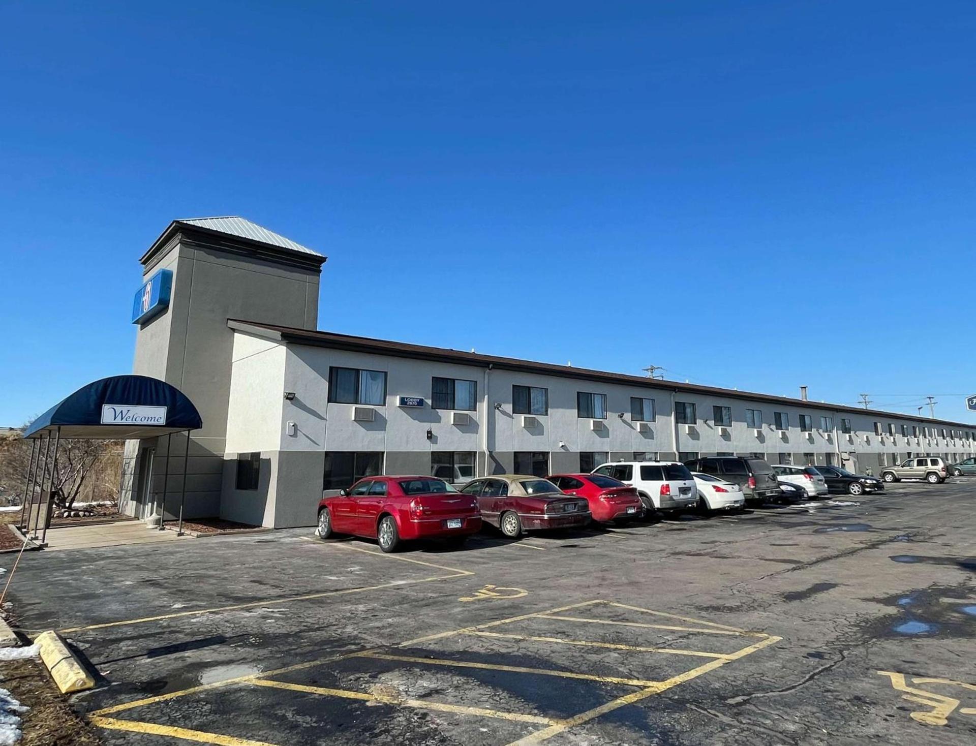 Motel 6-Green Bay, WI - Lambeau photo 2