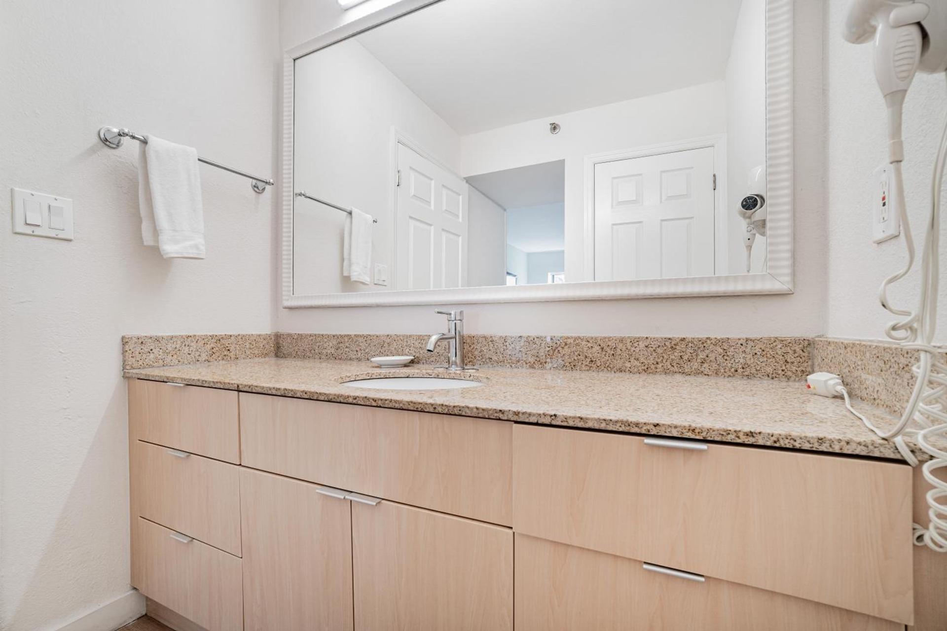 Doral Inn & Suites Miami Airport West photo 8