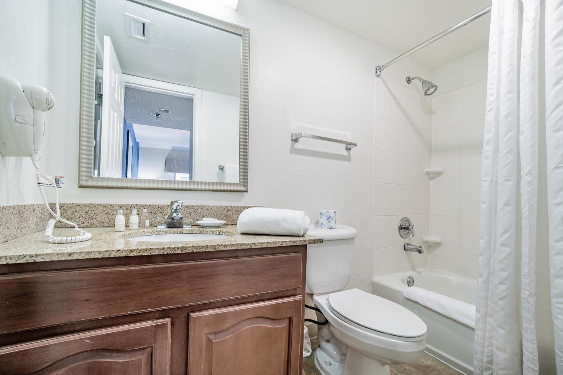 Doral Inn & Suites Miami Airport West photo 34
