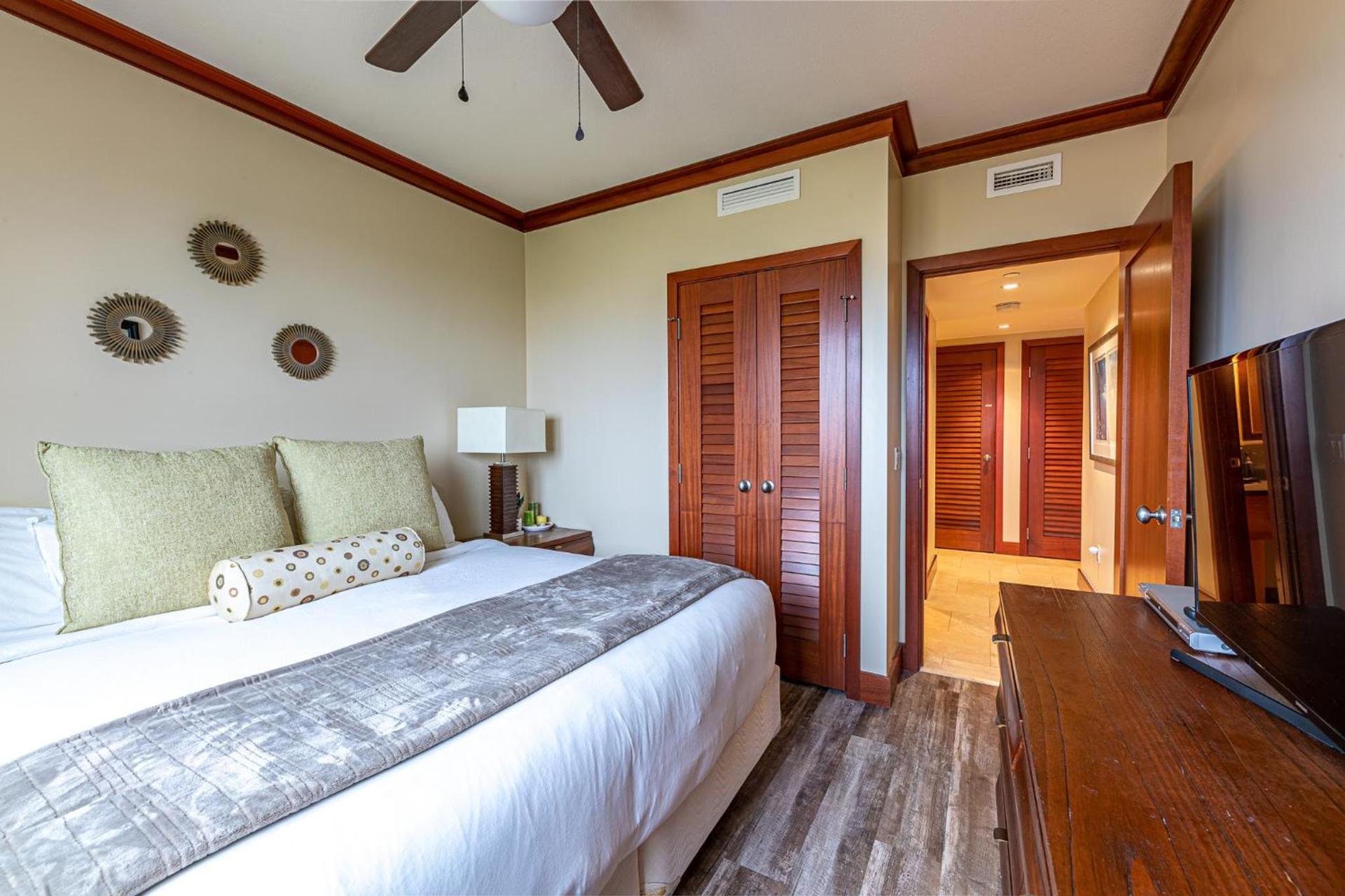Luxurious Ocean View Beach Villa B-903 at Ko'Olina Beach Villas photo 20