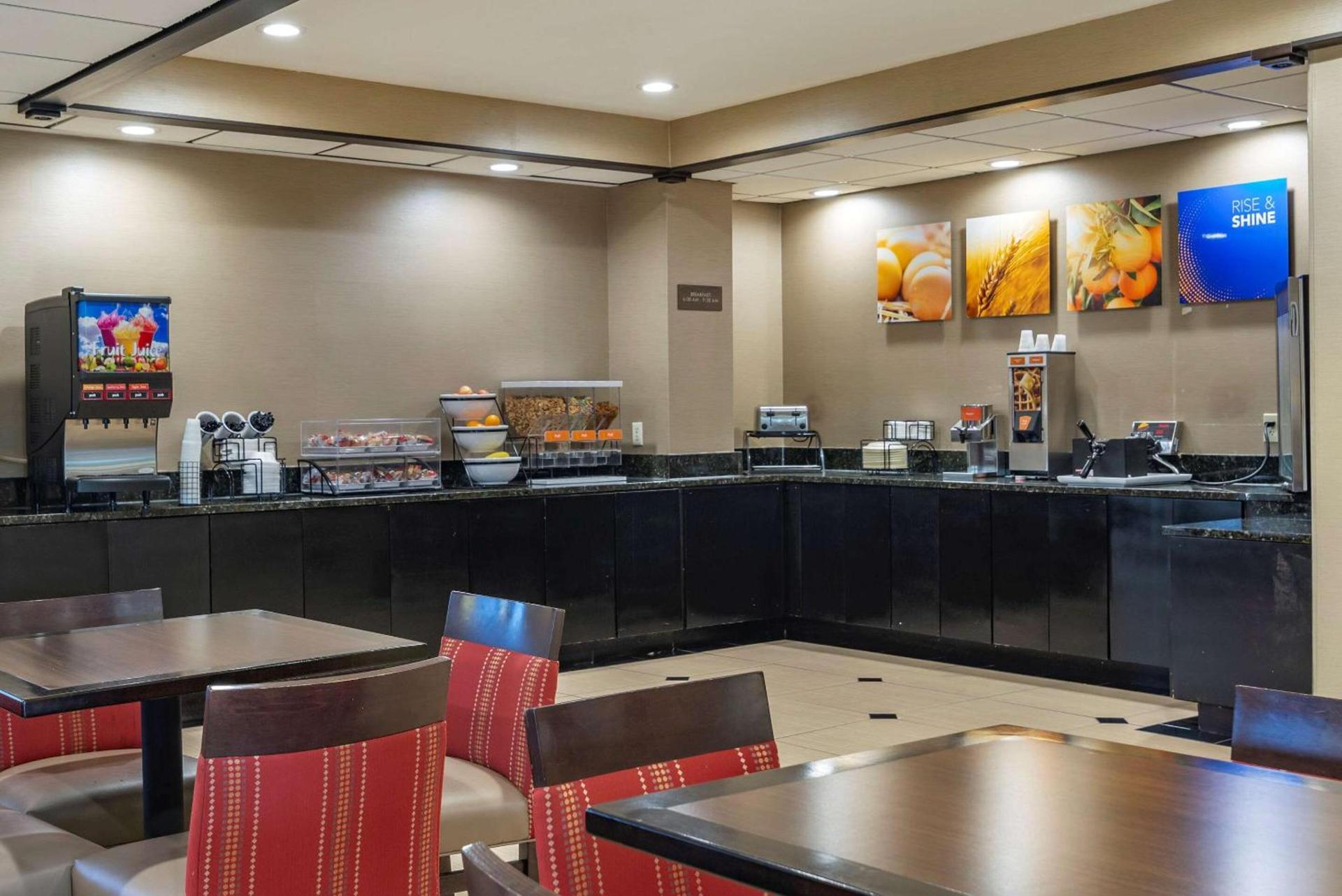 Comfort Inn Opelika - Auburn photo 28