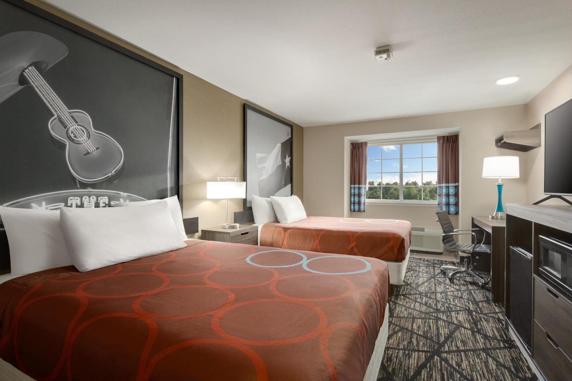 Super 8 by Wyndham San Antonio Airport North photo 5