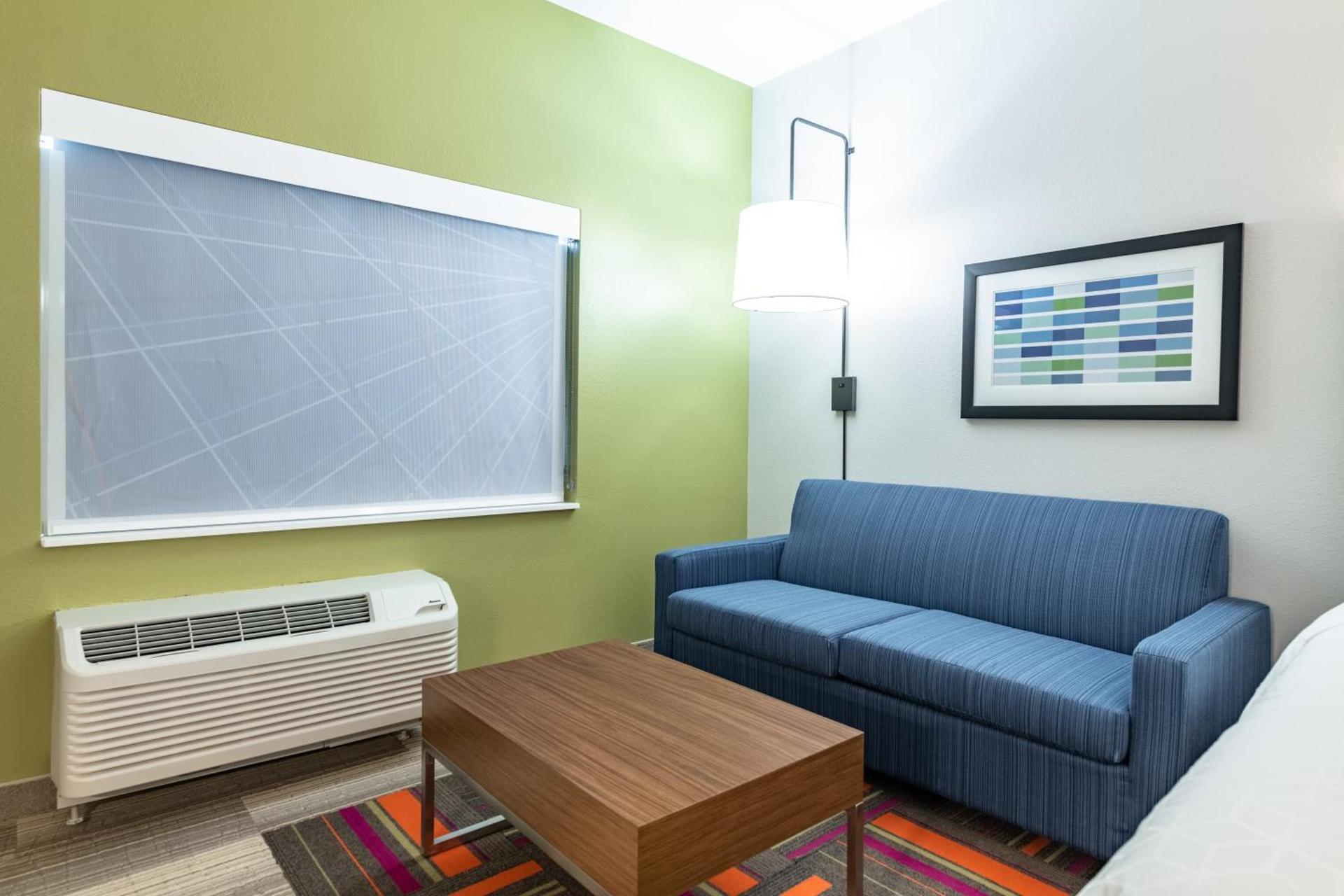 Holiday Inn Express & Suites - Moundsville by IHG photo 33