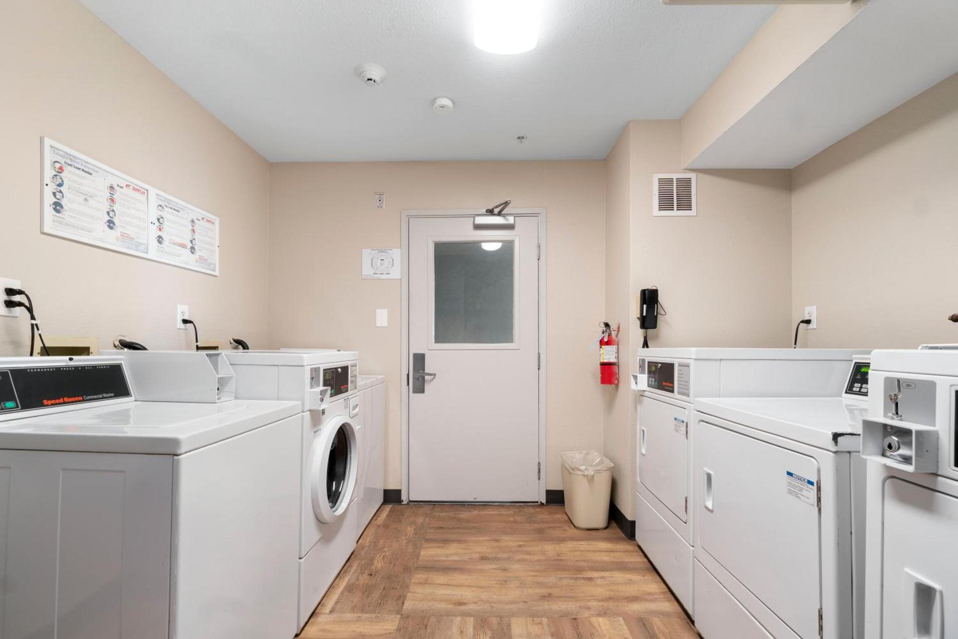 Extended Stay America Suites - San Francisco - San Mateo - SFO photo 53