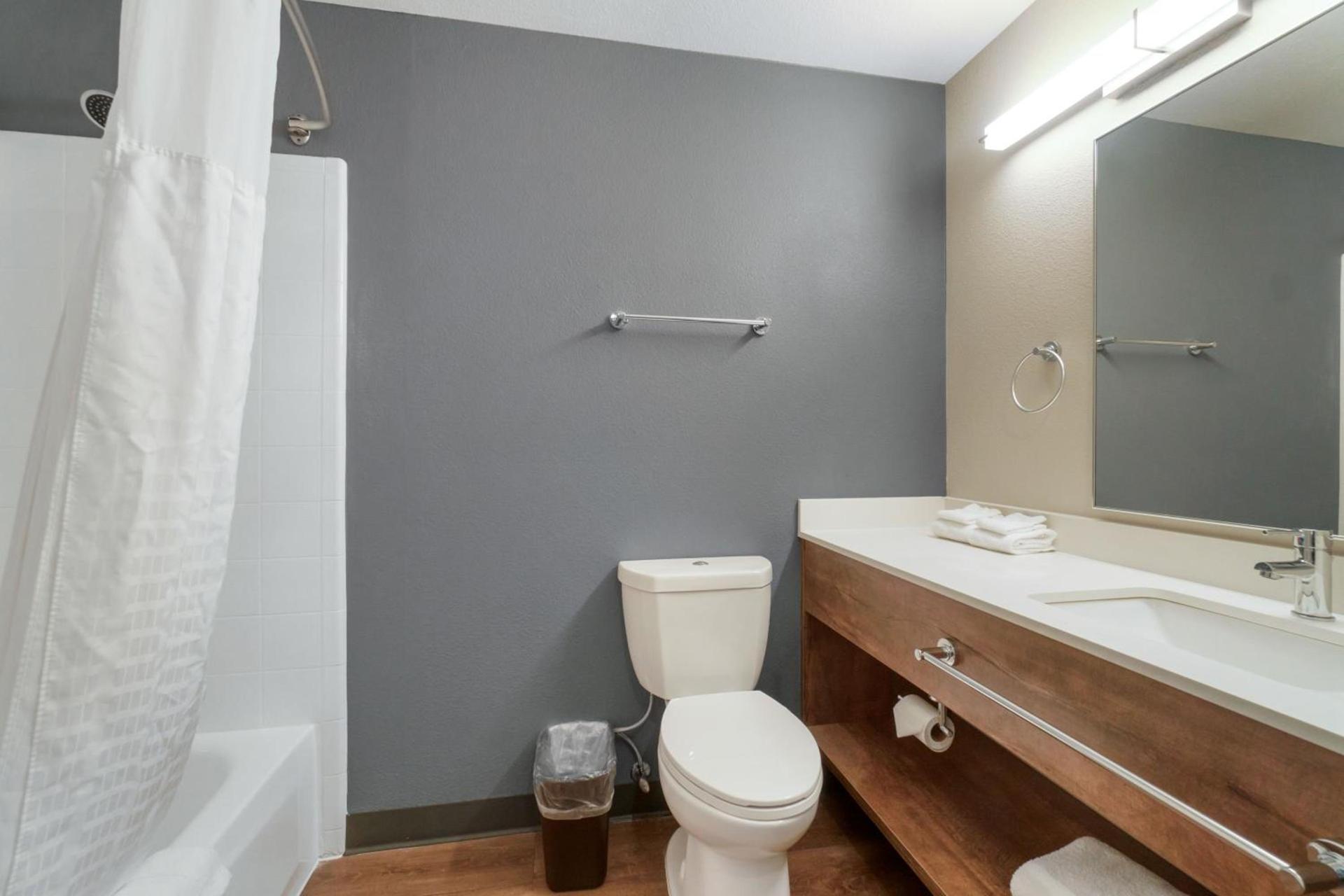 Extended Stay America Suites - San Francisco - San Mateo - SFO photo 73